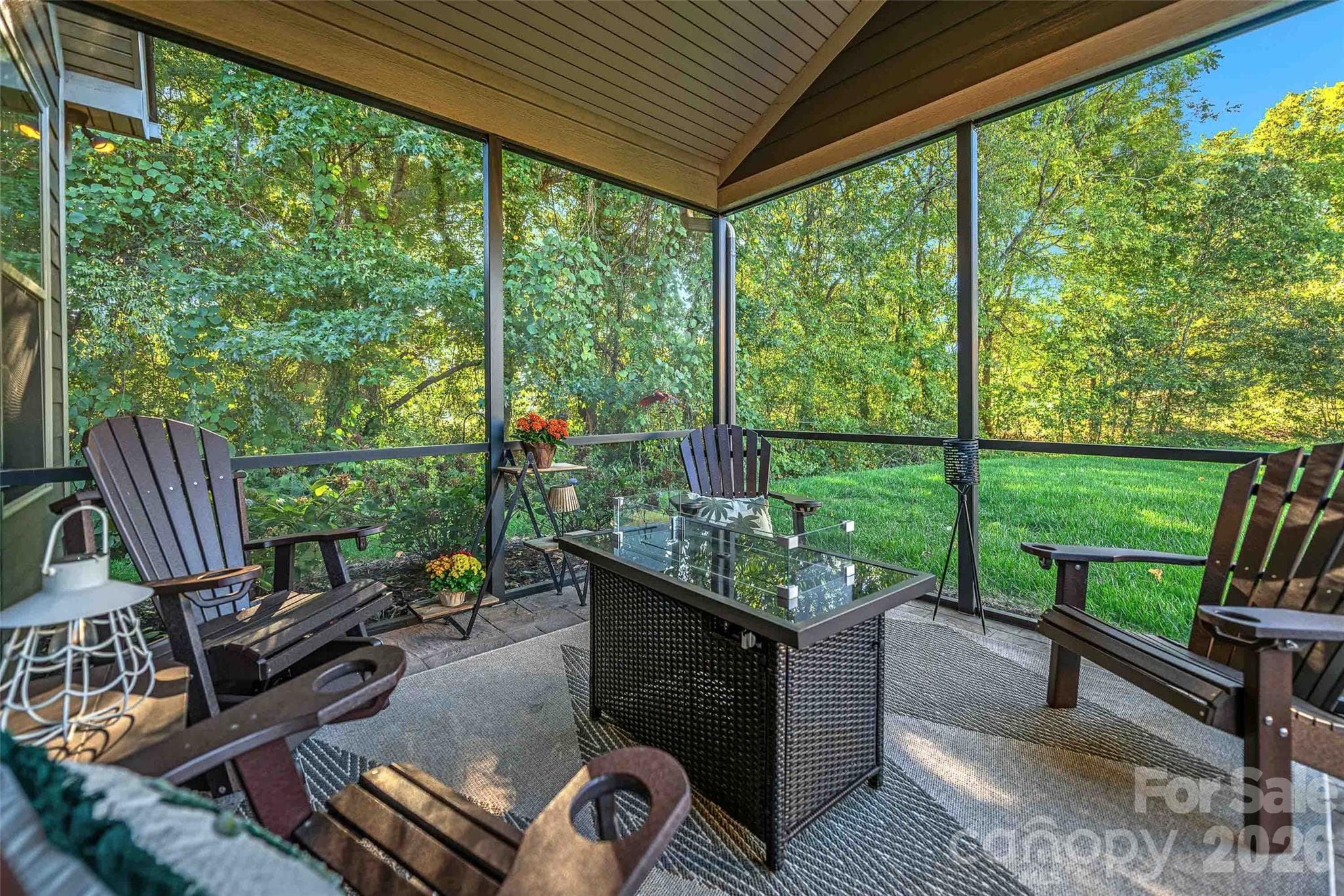 Single Family Residence at 3141 Glacier Court, Gastonia, photo 4 of 40