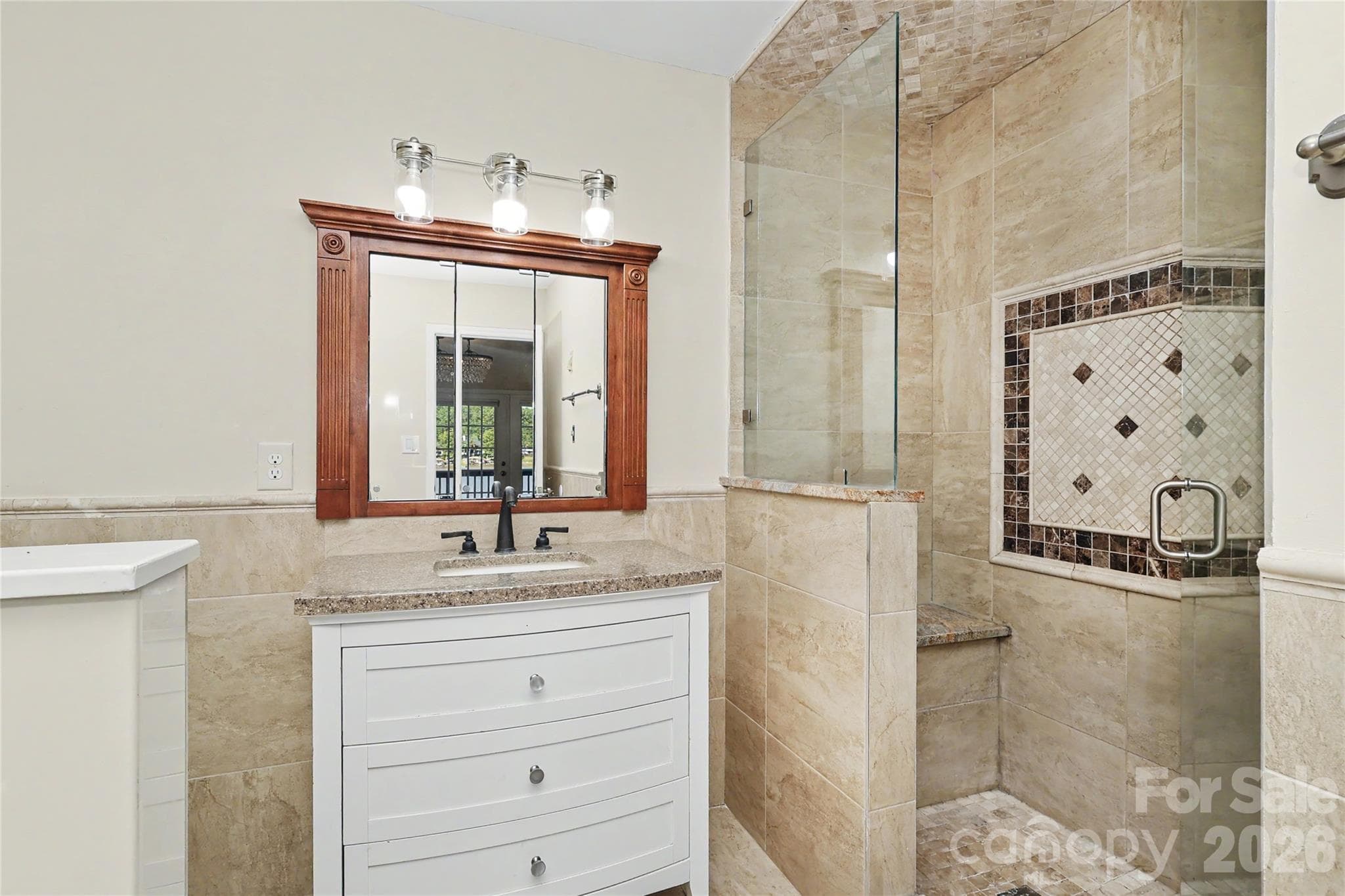 Primary Bath with jetted tub, sink and tiled shower - 3121 Lakeside Circle, Belmont