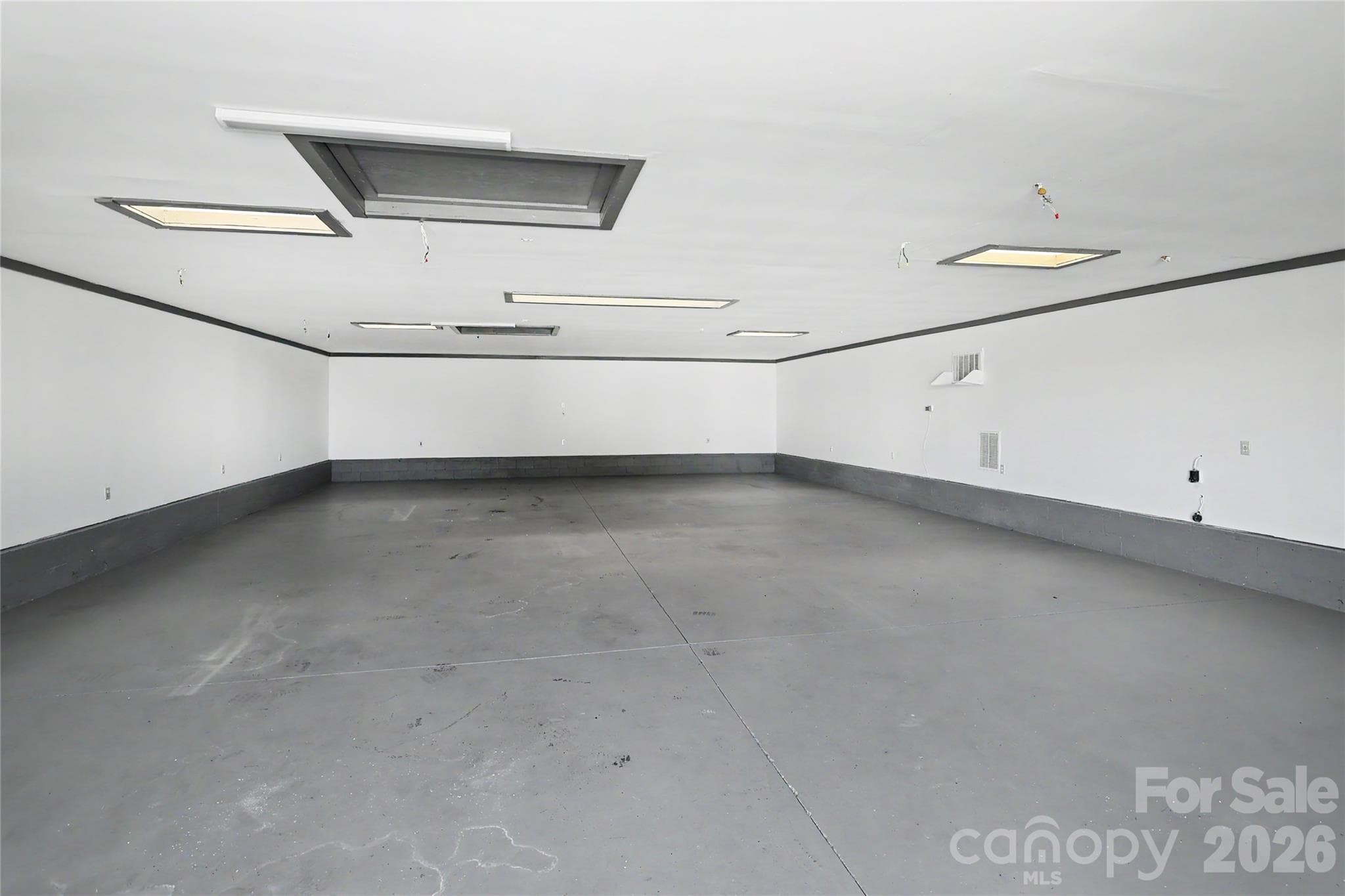 Multiple uses for this 2100 SF building.  A blank slate for you to decide what you want! - 3121 Lakeside Circle, Belmont