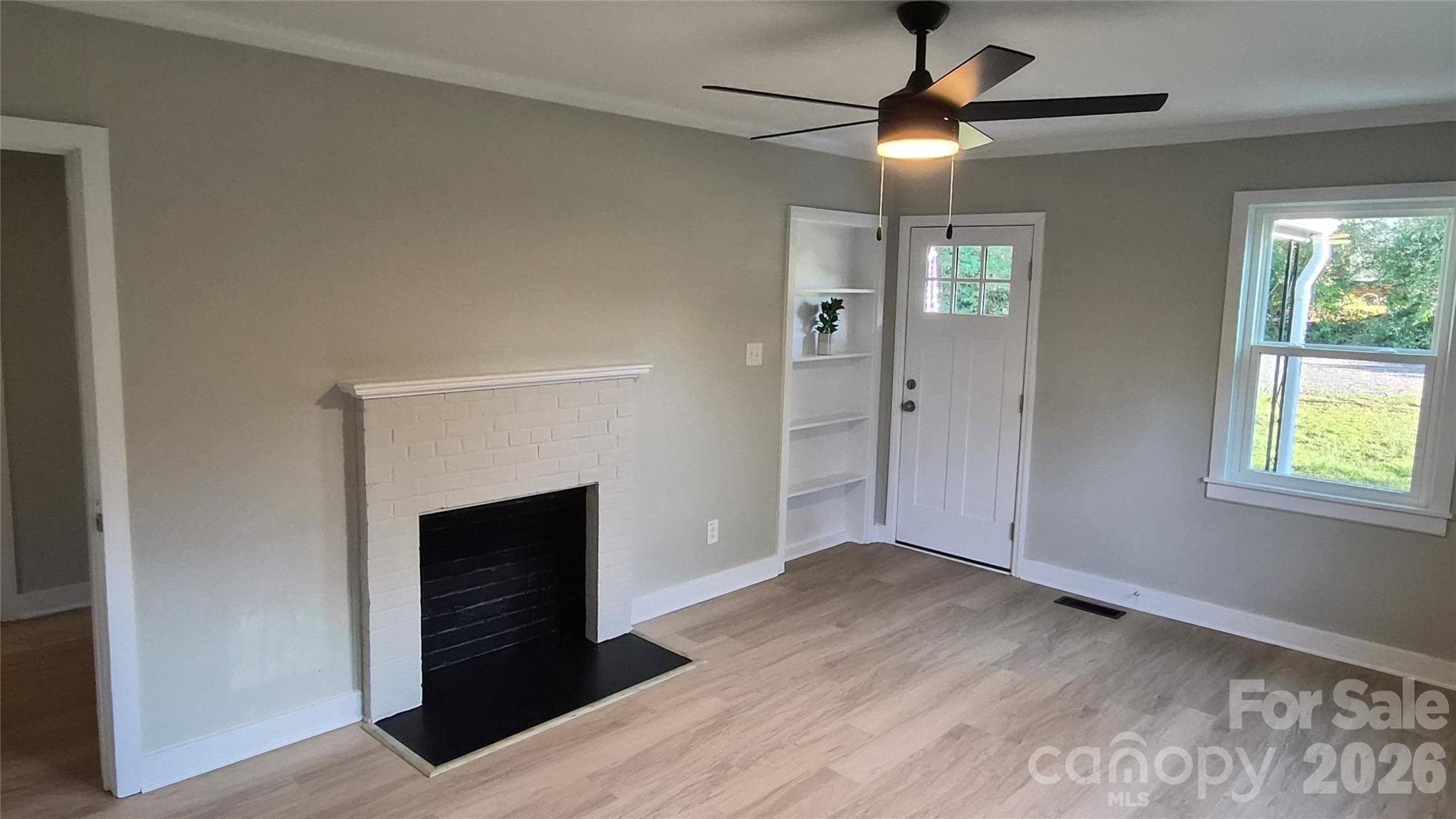 Single Family Residence at 1569 Converse Street, Lancaster, photo 3 of 18