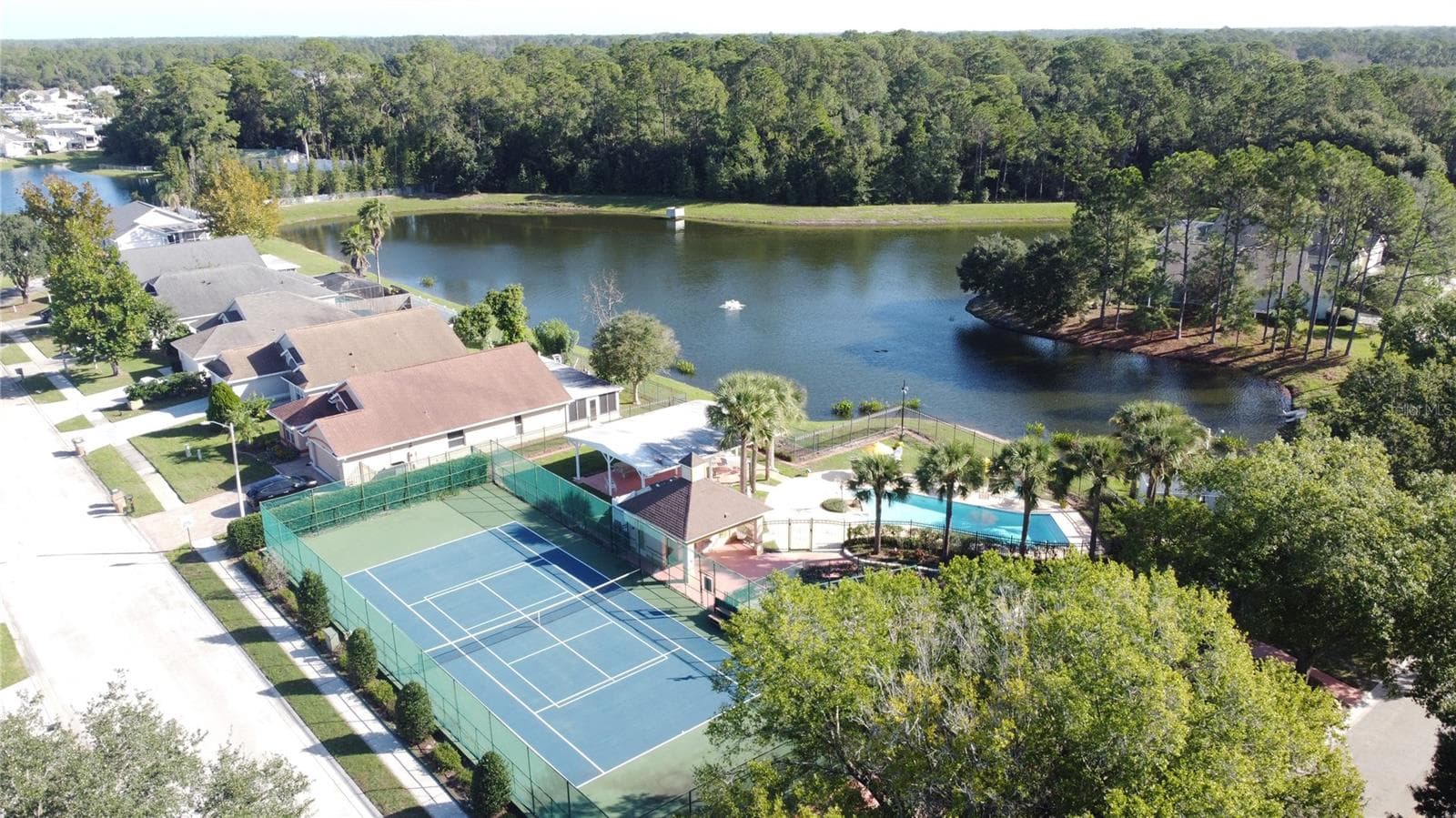 Community Tennis - 16409 COOPERS HAWK AVE, CLERMONT