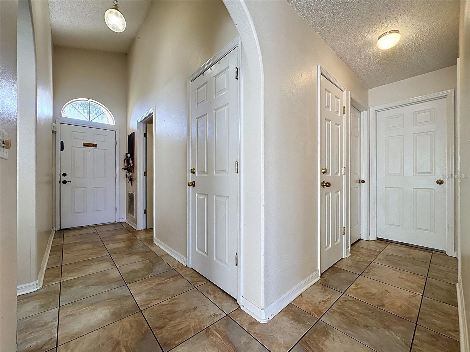 Single Family Residence at 16409 COOPERS HAWK AVE, CLERMONT, photo 18 of 38