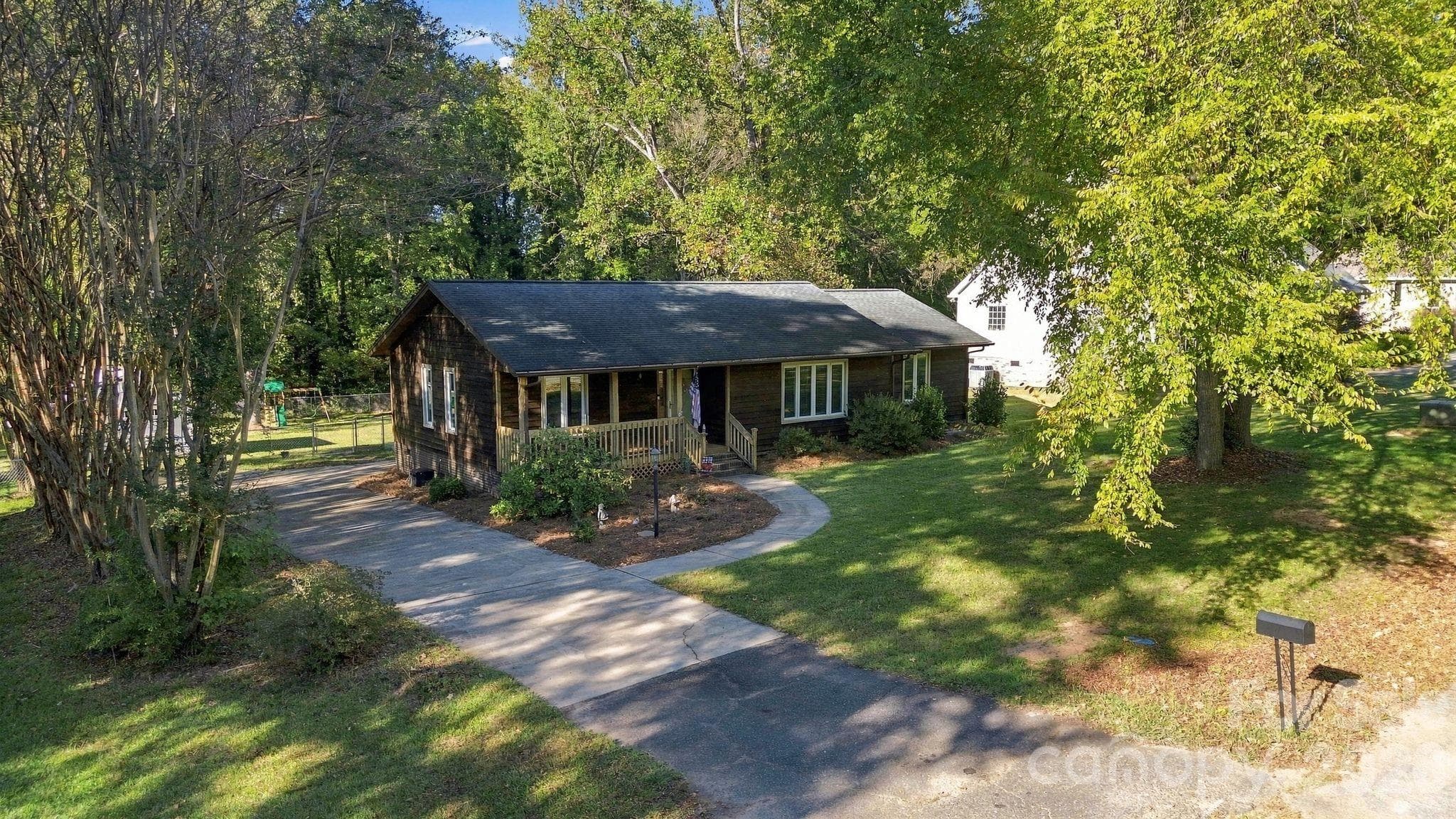 Single Family Residence at 200 Education Lane, York, photo 43 of 46