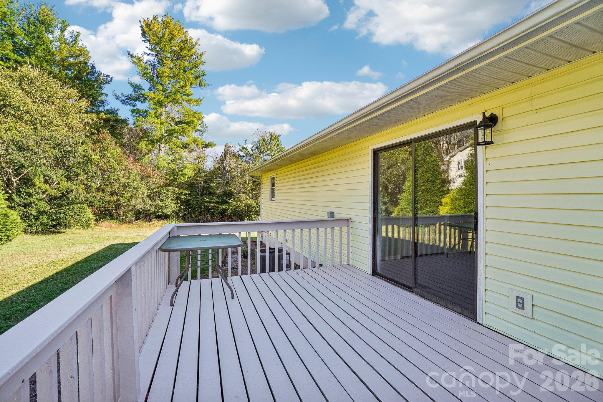 Single Family Residence at 35 Lisam Way, Etowah, photo 26 of 33