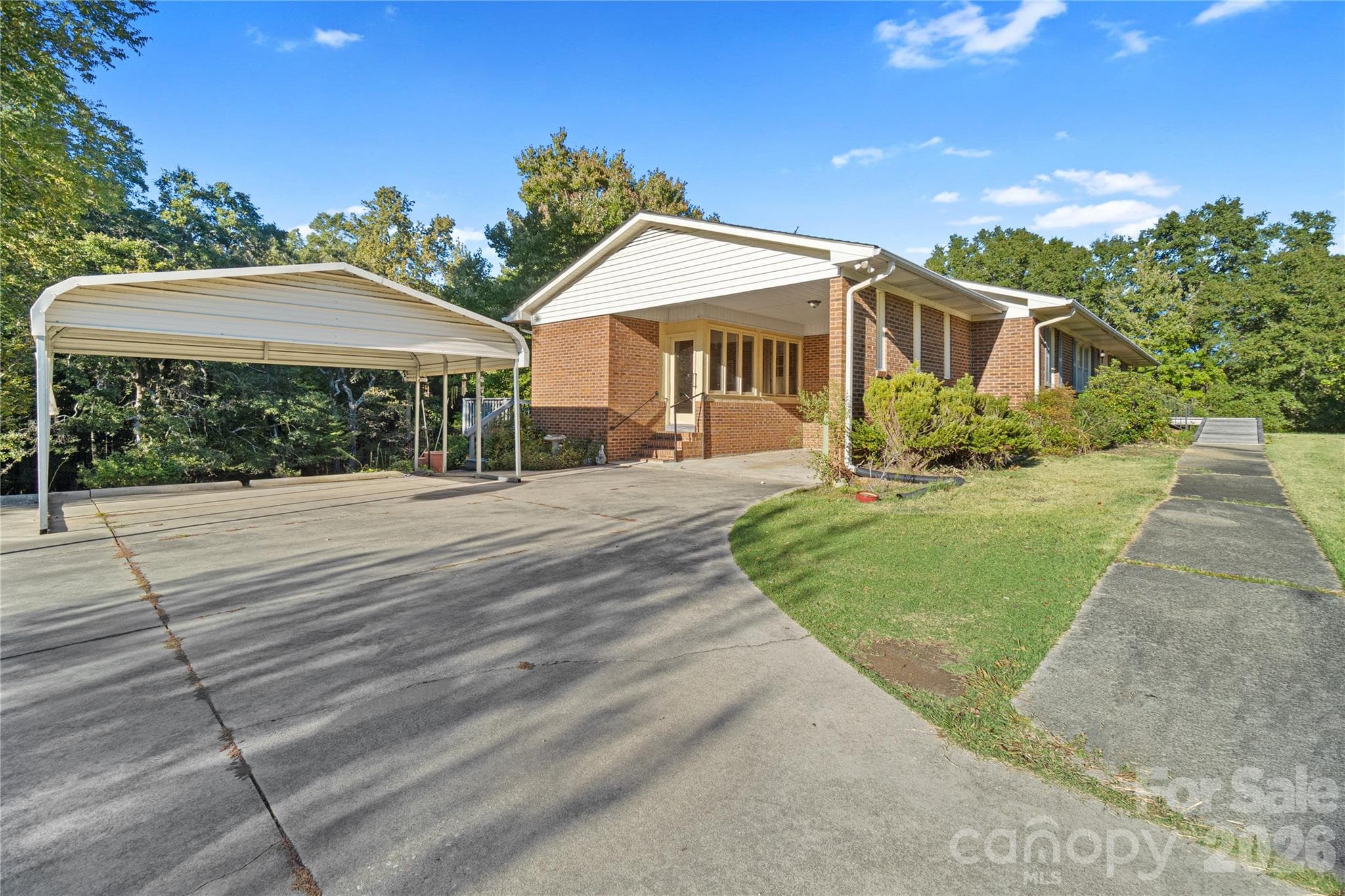 Single Family Residence at 126 Highland Drive, Wadesboro, photo 6 of 25