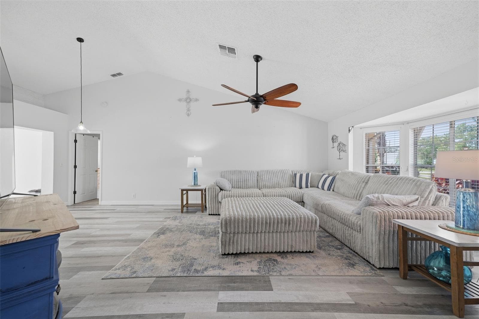 Living Room - 1388 HASTINGS RD, SPRING HILL