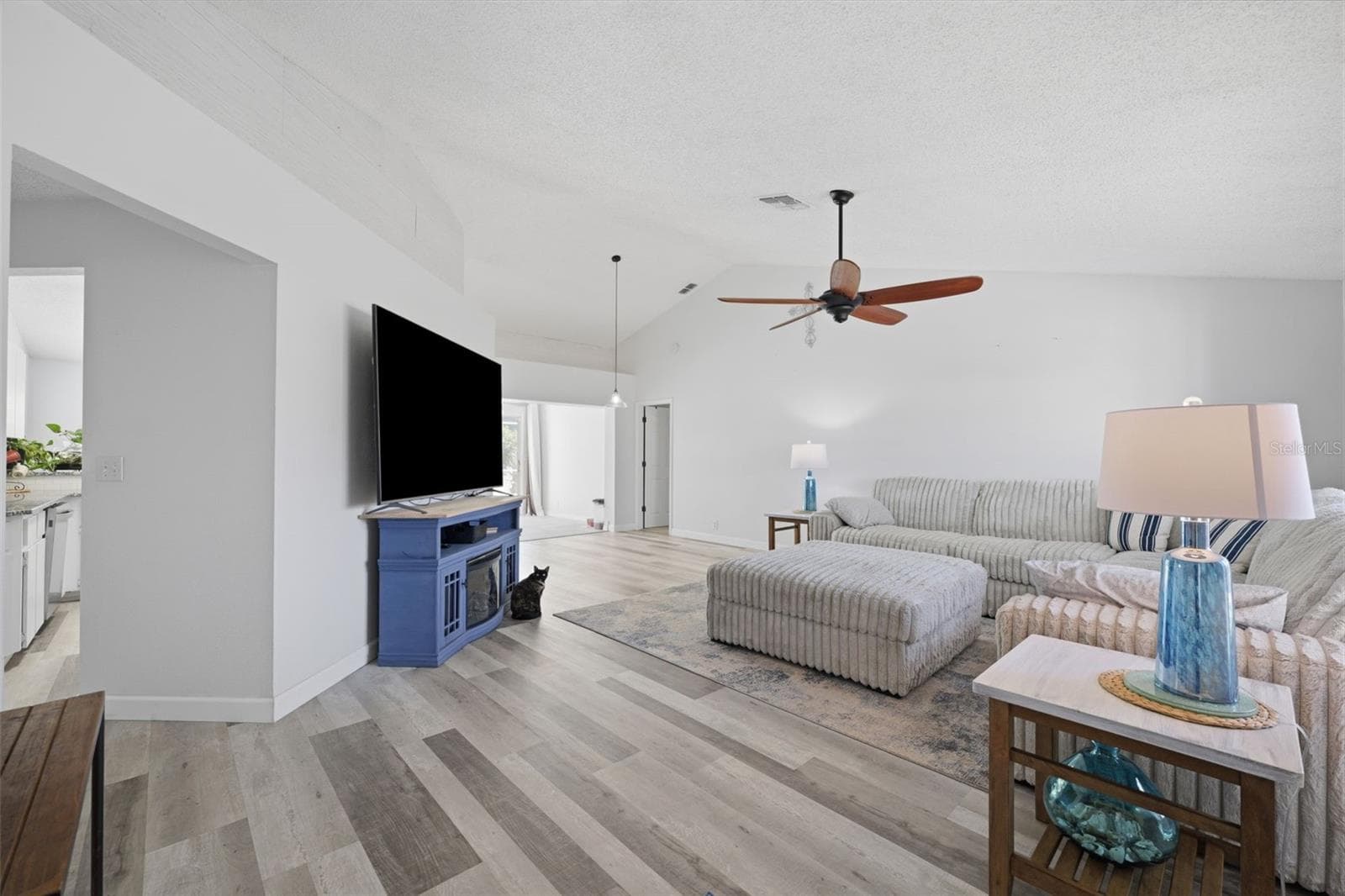 Living Room - 1388 HASTINGS RD, SPRING HILL