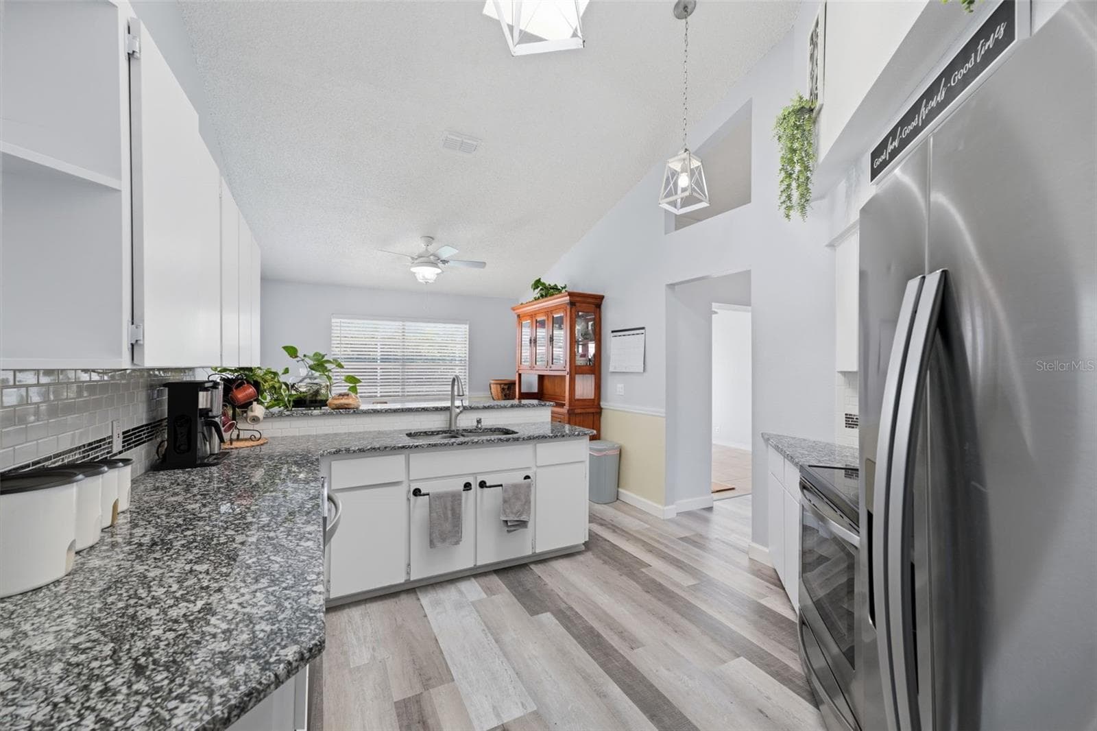 Kitchen - 1388 HASTINGS RD, SPRING HILL