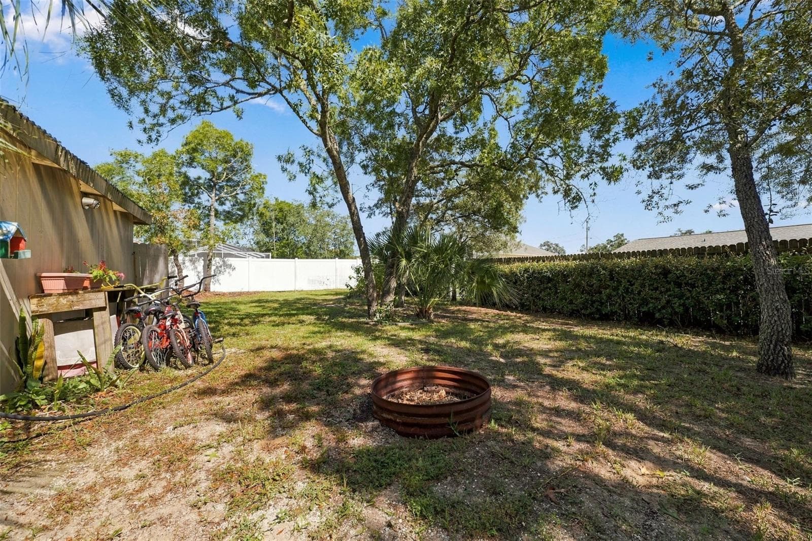 Rear Exterior View - 1388 HASTINGS RD, SPRING HILL