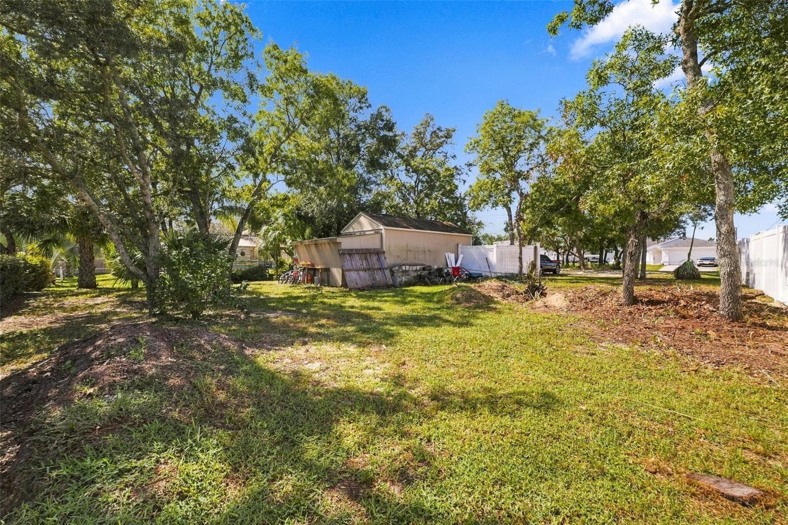 Rear Exterior View - 1388 HASTINGS RD, SPRING HILL