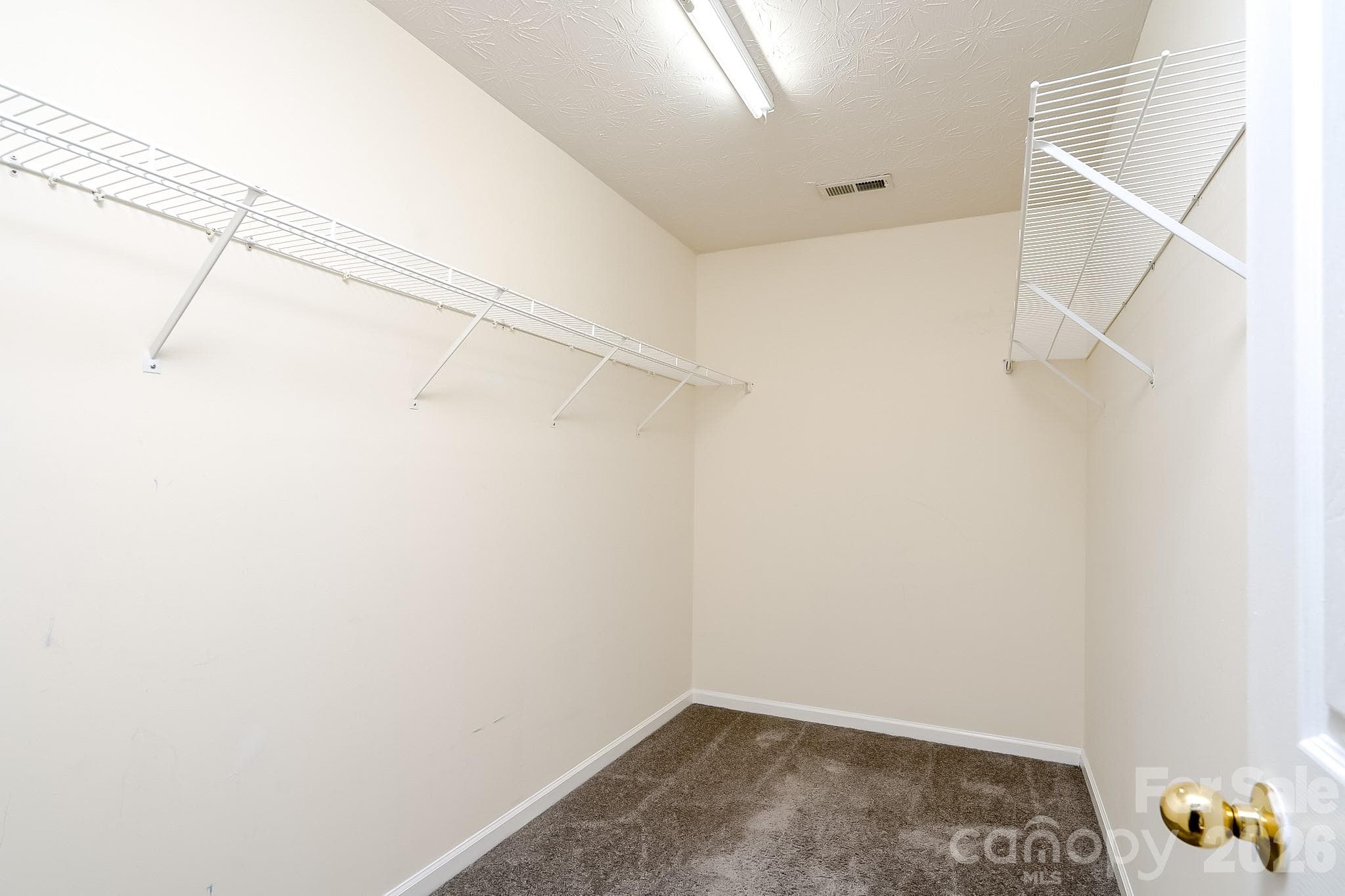 Single Family Residence at 5124 Eagle Creek Drive, Charlotte, photo 37 of 42