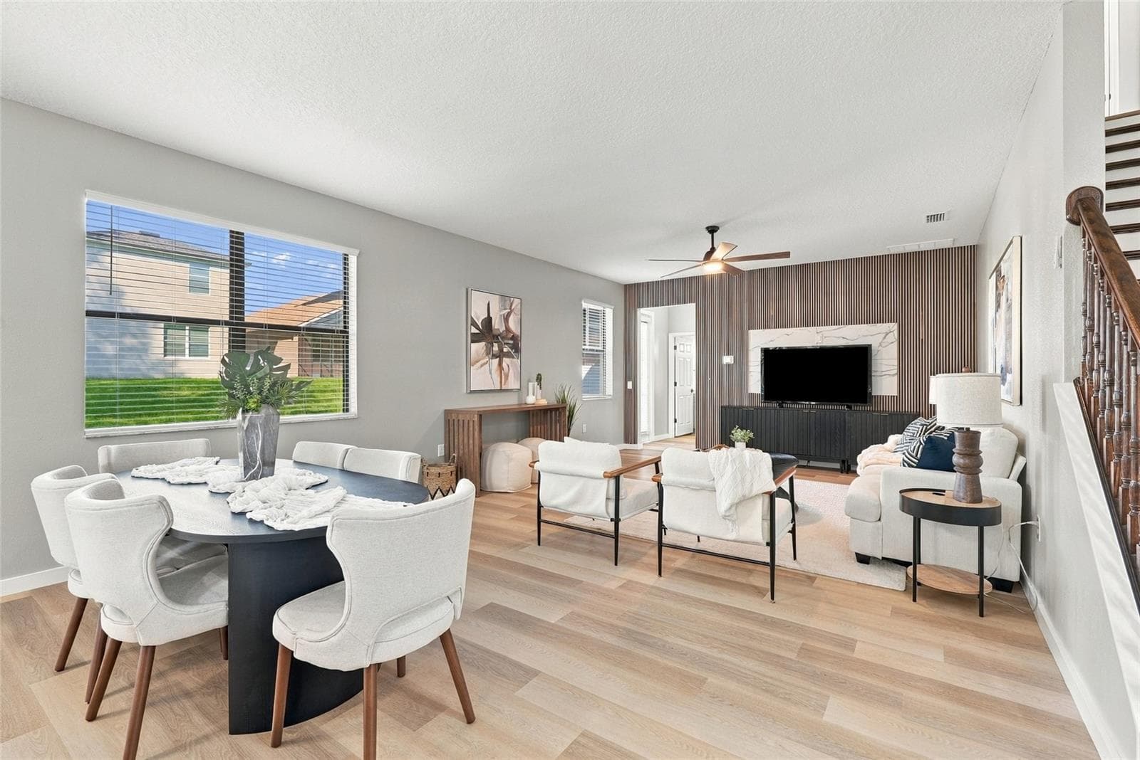 Dining Room/Living Room - 1306 GARDEN STONE LN, BRANDON