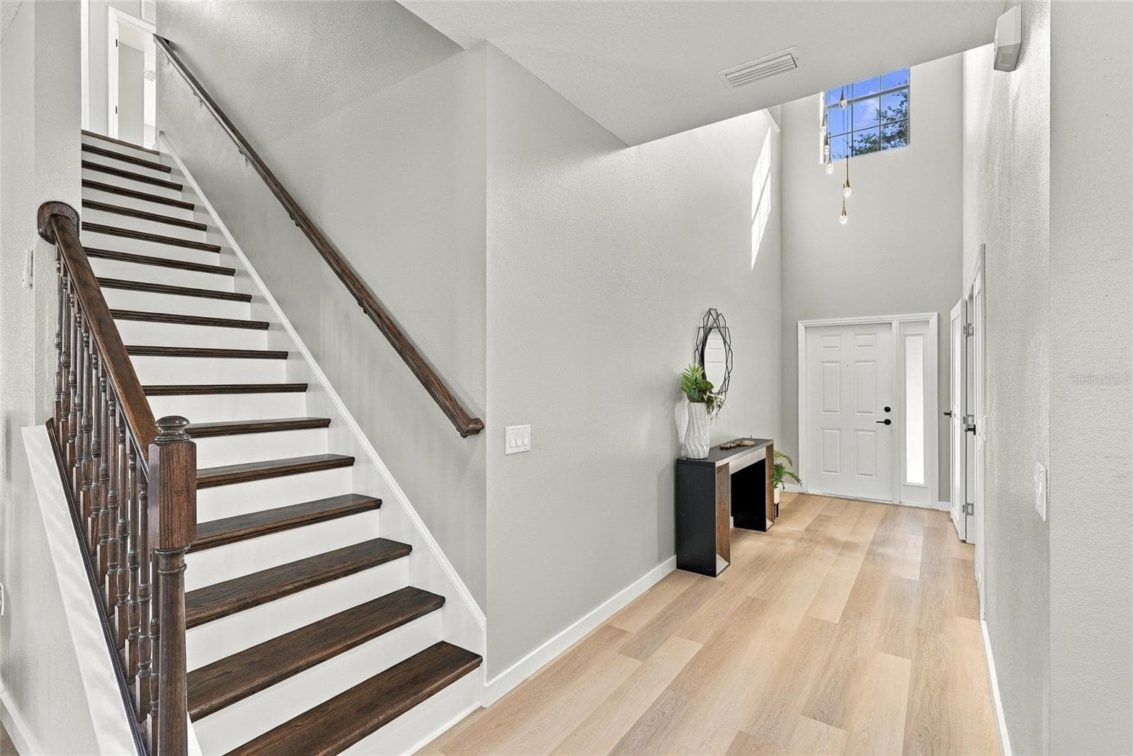 Single Family Residence at 1306 GARDEN STONE LN, BRANDON, photo 23 of 60