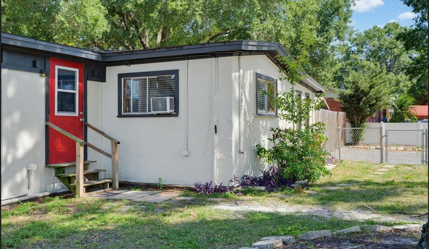 Mobile Home at 4106 WEDGEMERE DR, TAMPA, photo 4 of 50