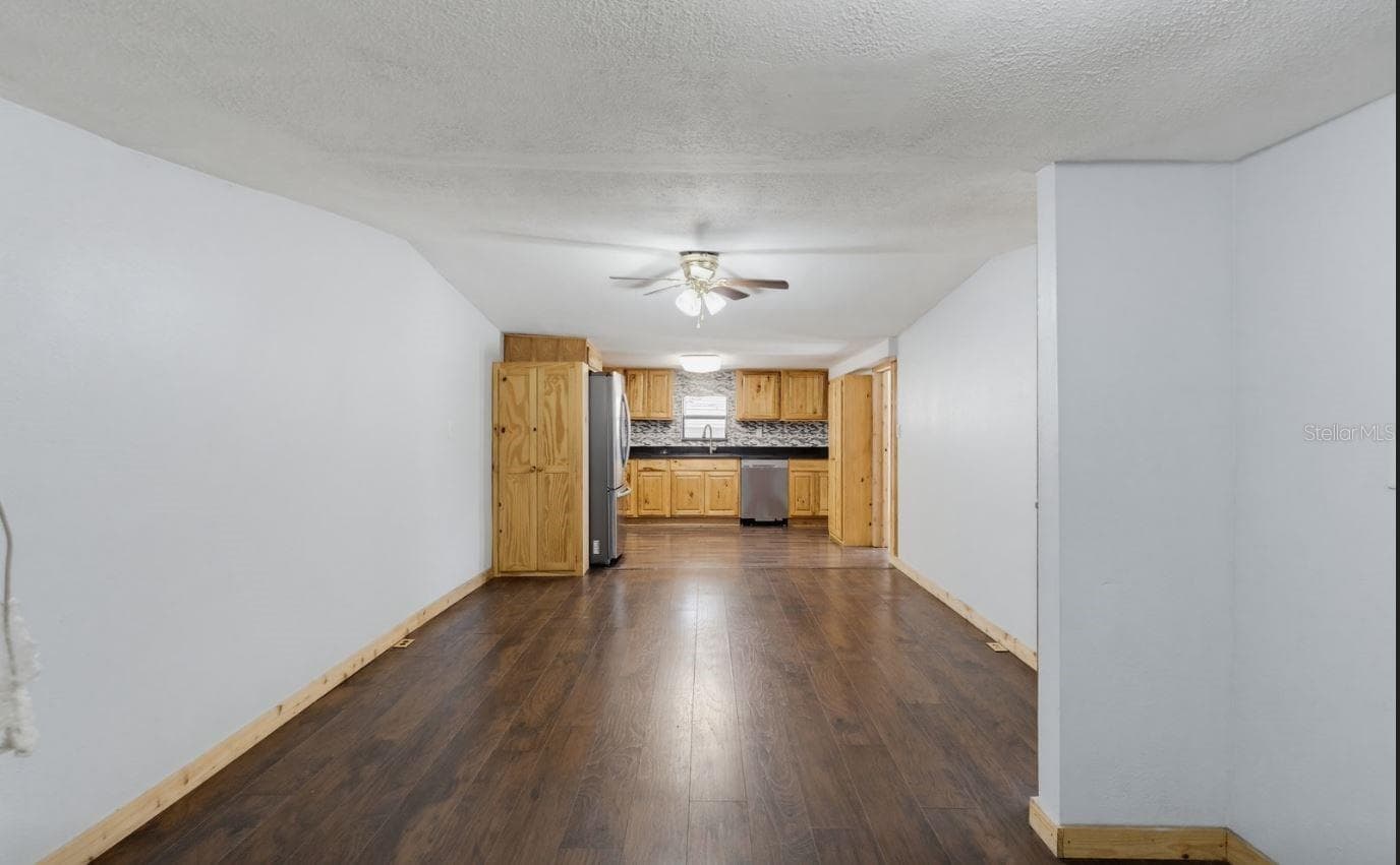 Mobile Home at 4106 WEDGEMERE DR, TAMPA, photo 6 of 50