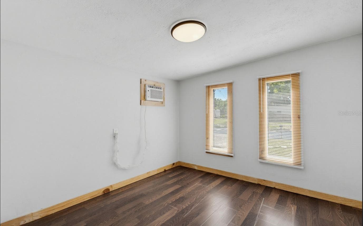 Mobile Home at 4106 WEDGEMERE DR, TAMPA, photo 13 of 50
