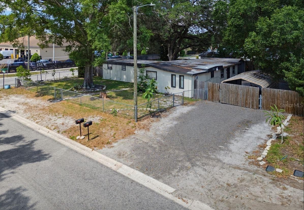 Mobile Home at 4106 WEDGEMERE DR, TAMPA, photo 48 of 50