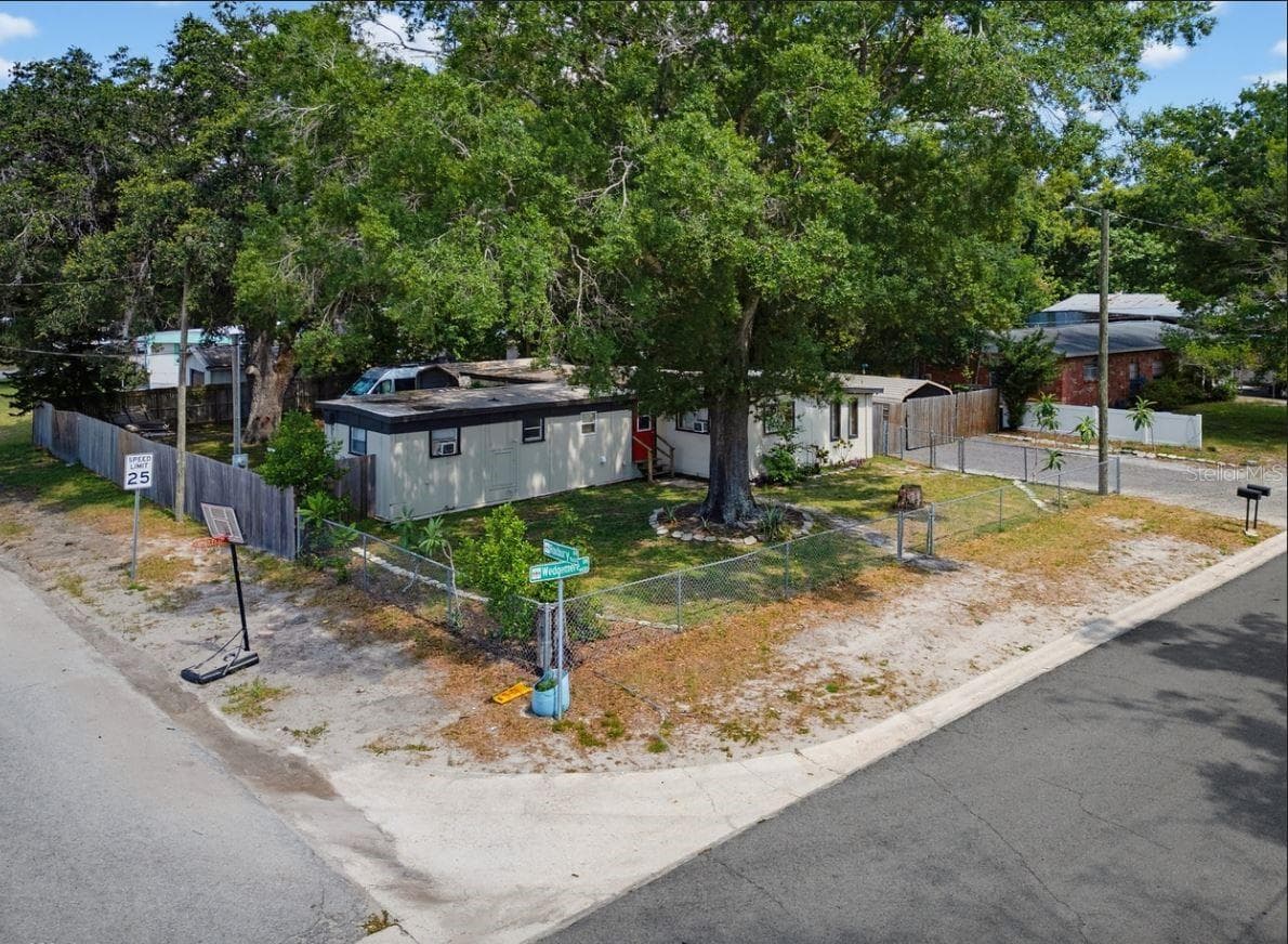 Mobile Home at 4106 WEDGEMERE DR, TAMPA, photo 49 of 50