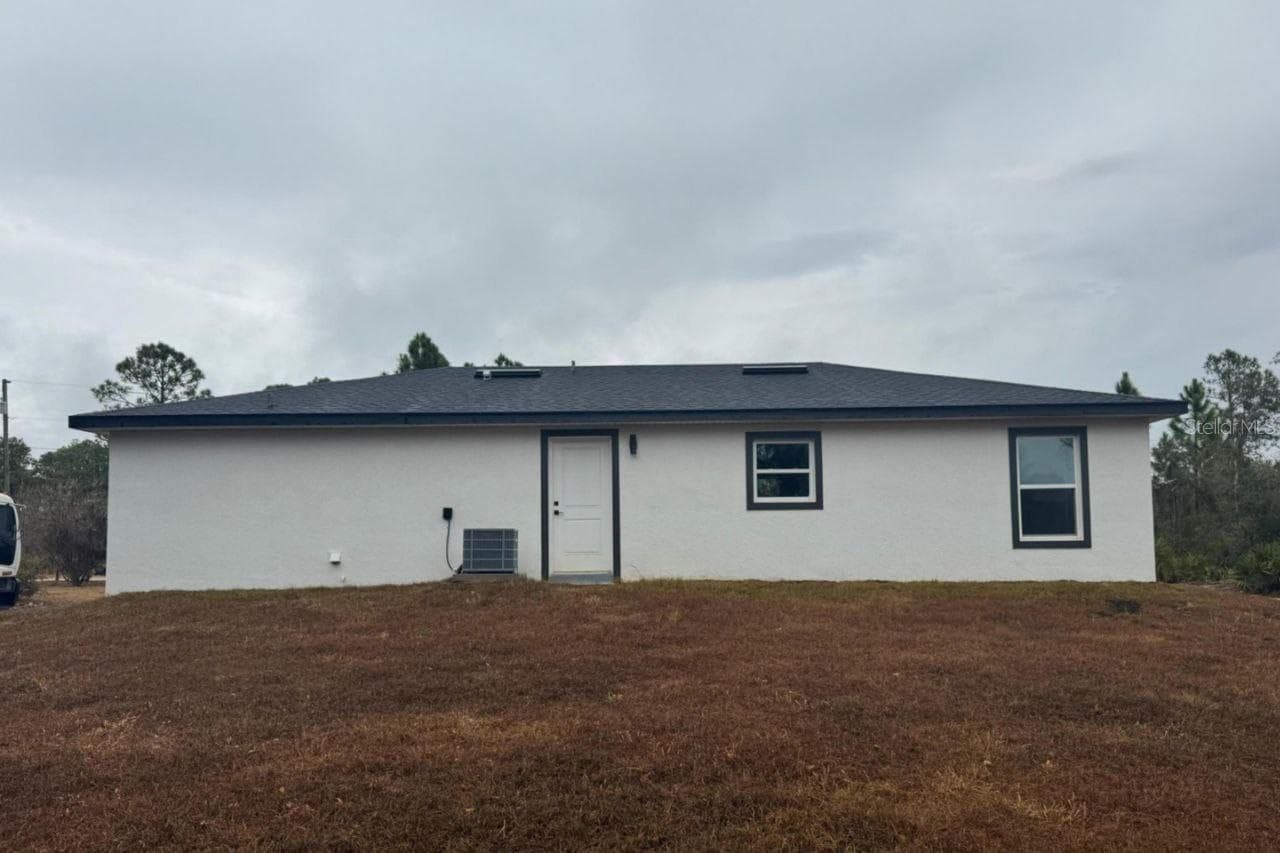 Single Family Residence at 244 TANAGER AVE, SEBRING, photo 2 of 9