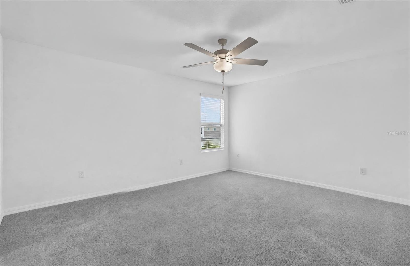 Single Family Residence at 18051 MELLON ST, PARRISH, photo 9 of 17