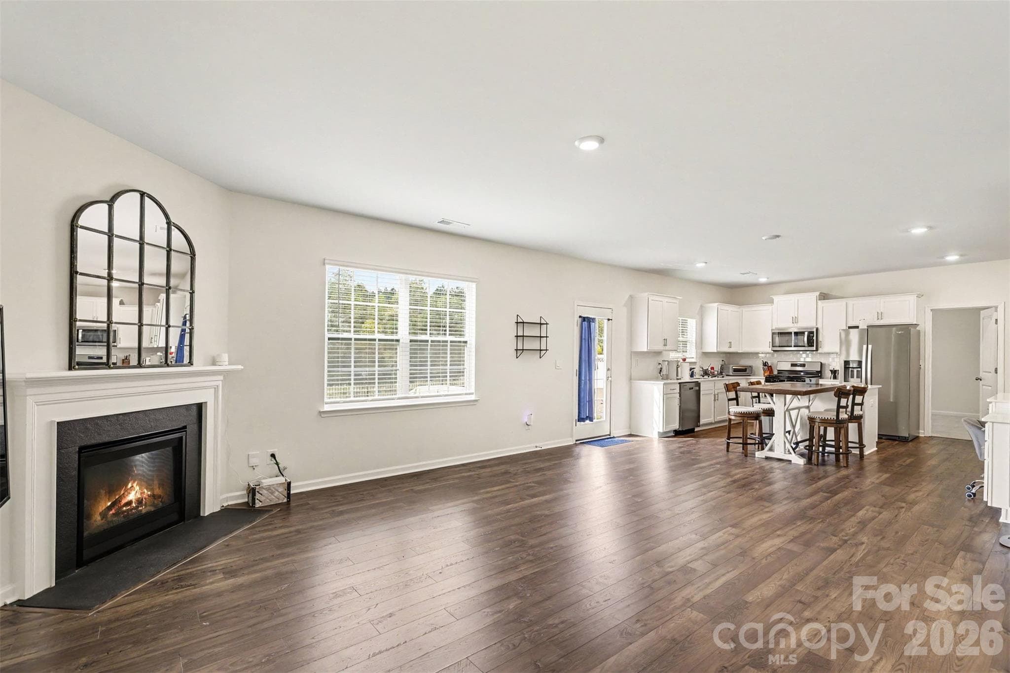 Single Family Residence at 7943 Stonehouse Drive, Gastonia, photo 11 of 45