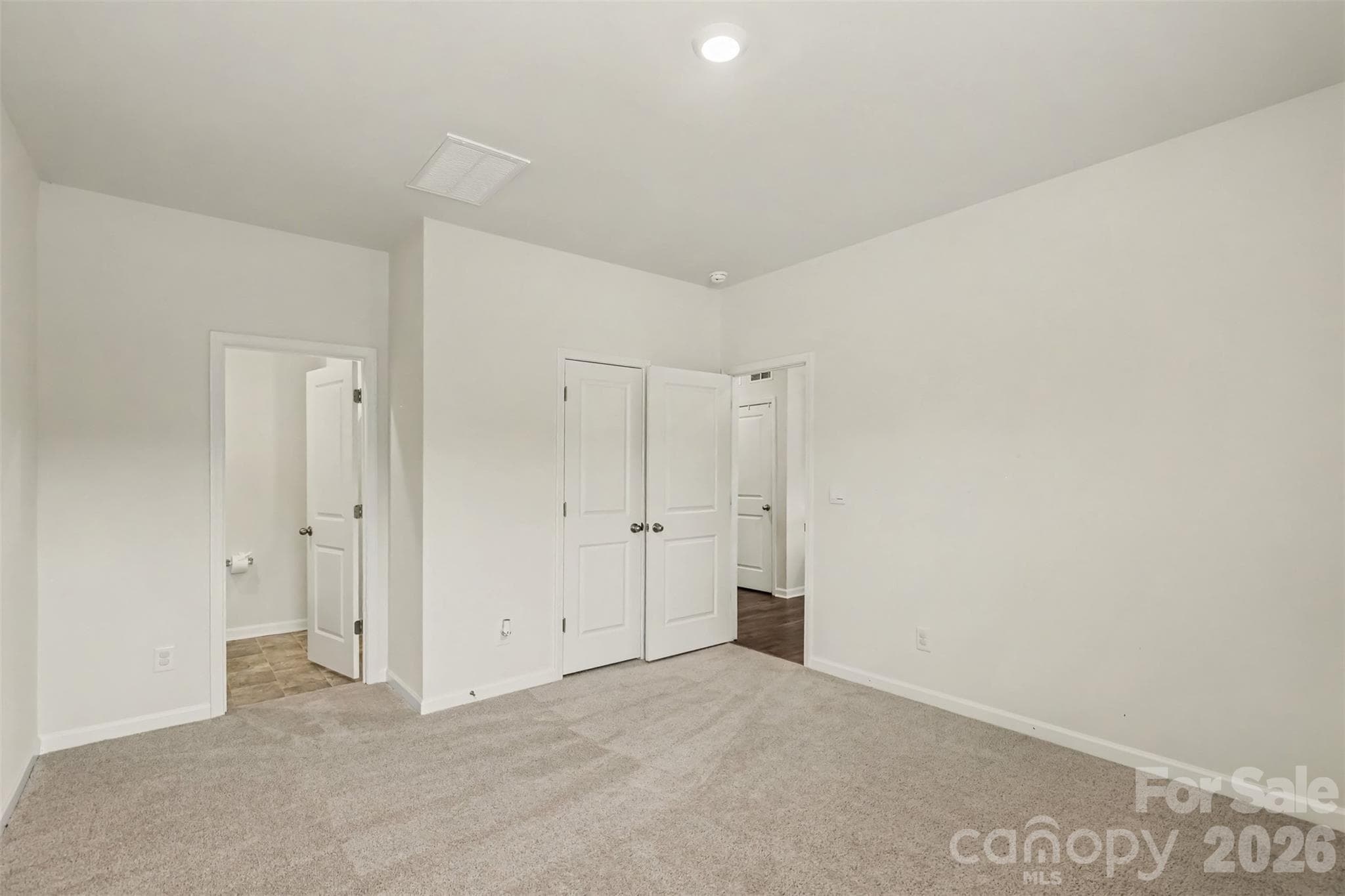 Single Family Residence at 7943 Stonehouse Drive, Gastonia, photo 30 of 45
