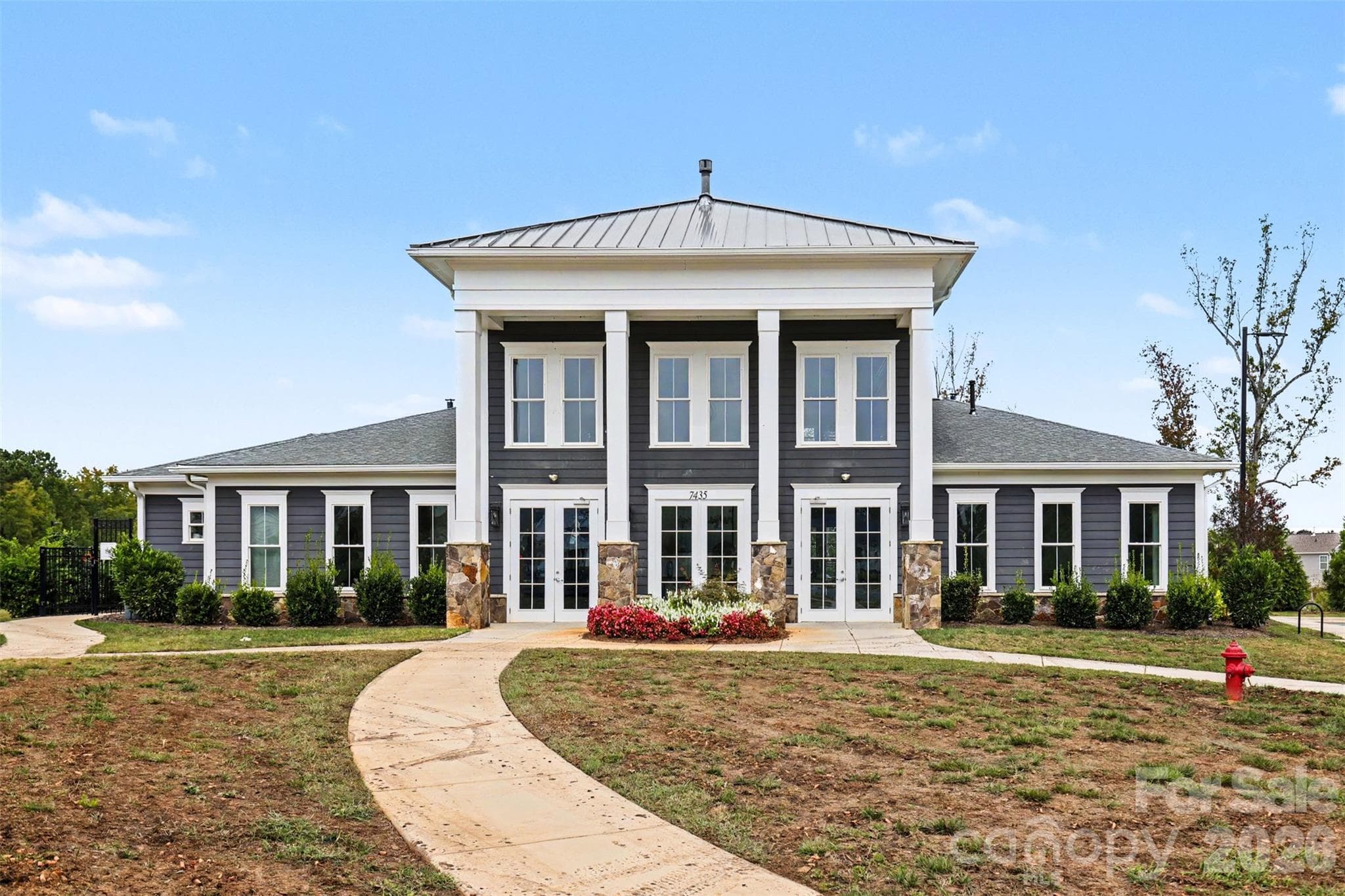 Single Family Residence at 7943 Stonehouse Drive, Gastonia, photo 42 of 45