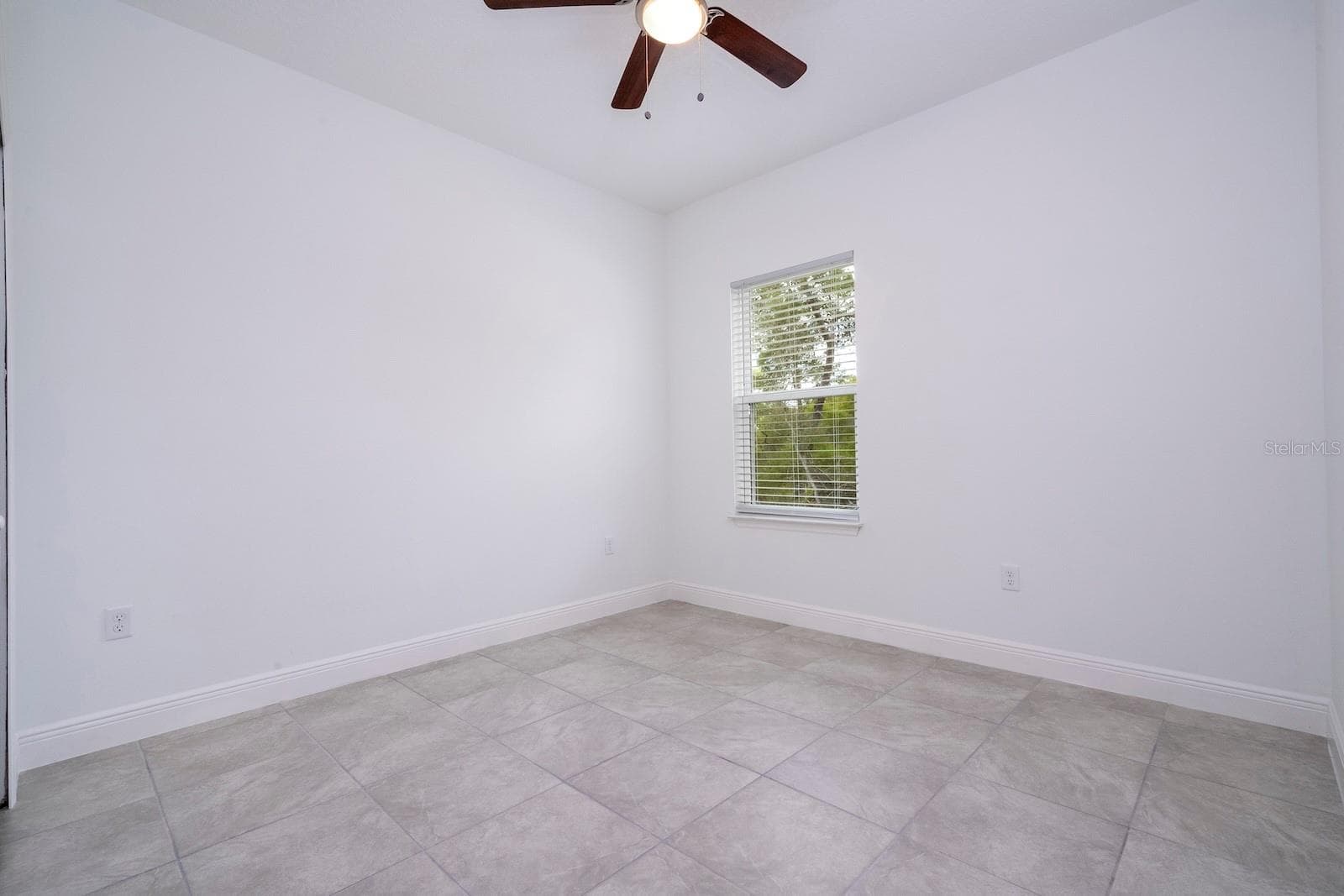 Model Home - 16550 SW 28TH CIR, OCALA