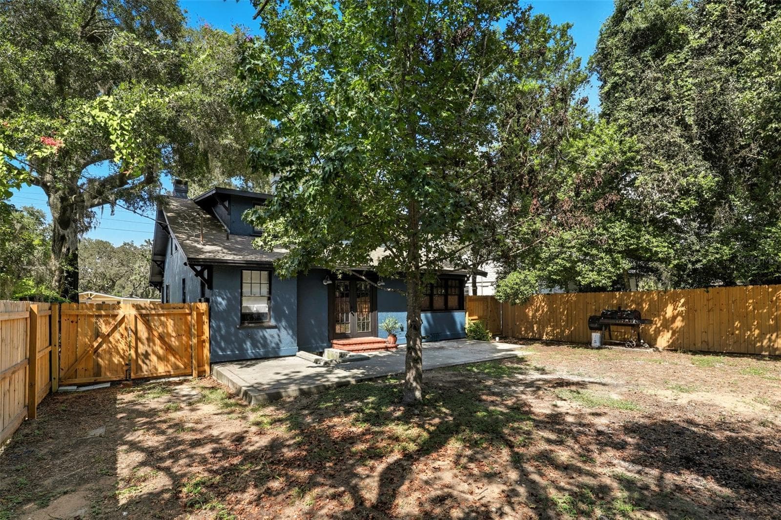 Fully Fenced Backyard - 1510 WASHINGTON AVE, EUSTIS