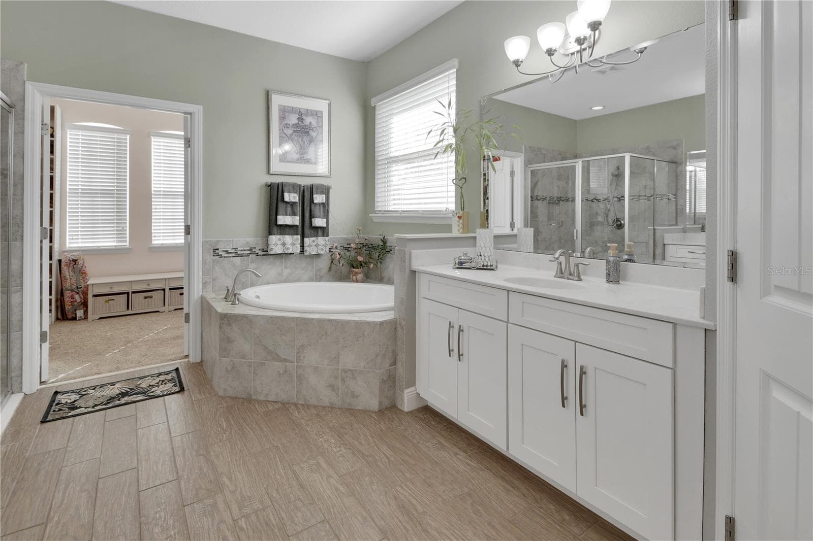 Separate vanites - 126 MYRTLEBERRY LN, DELAND