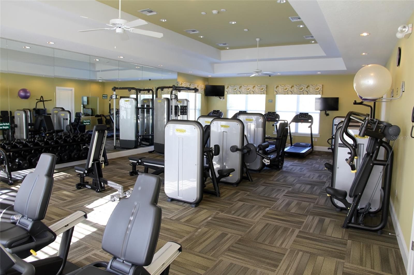Fitness Center - 126 MYRTLEBERRY LN, DELAND