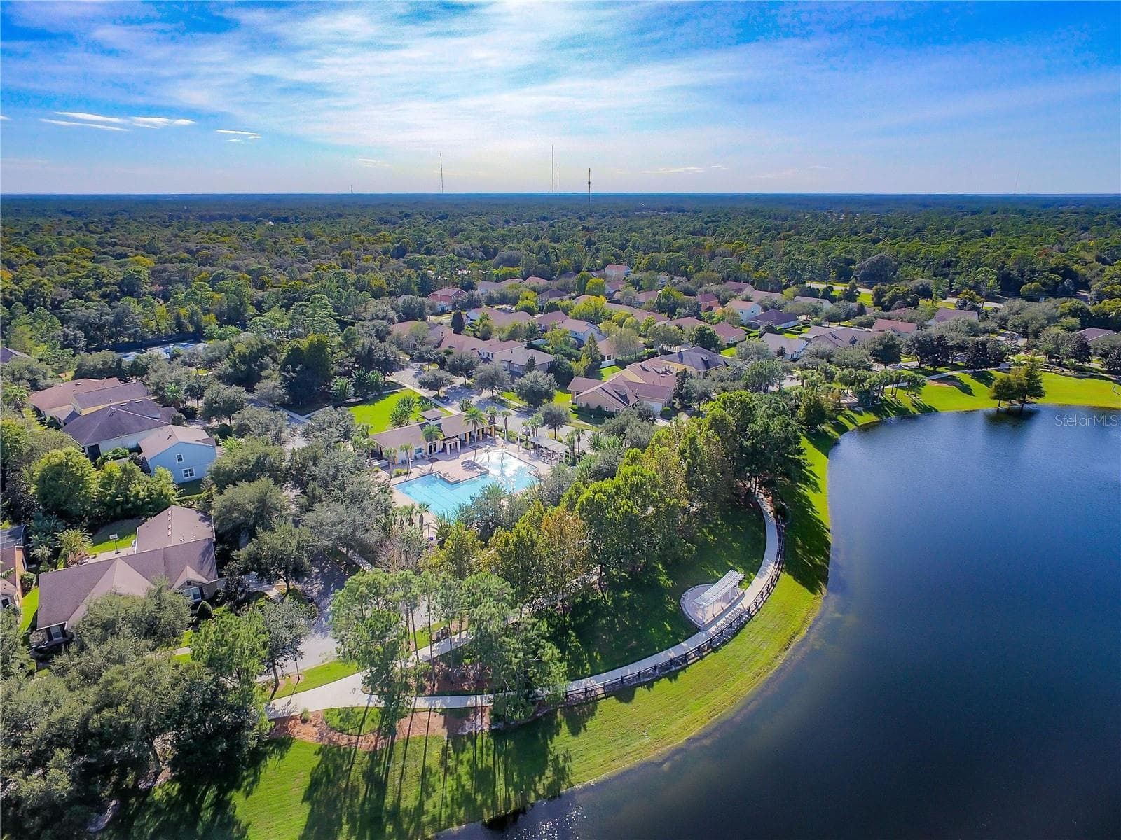 Victoria Commons amenity and Lake Victoria - 126 MYRTLEBERRY LN, DELAND