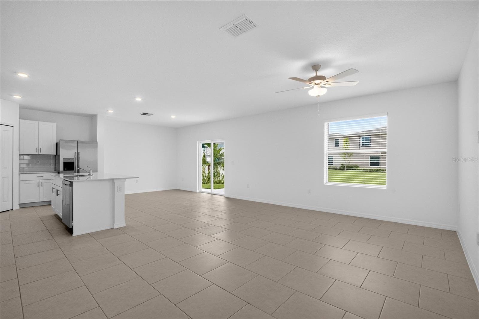 Single Family Residence at 18127 MELLON ST, PARRISH, photo 3 of 19