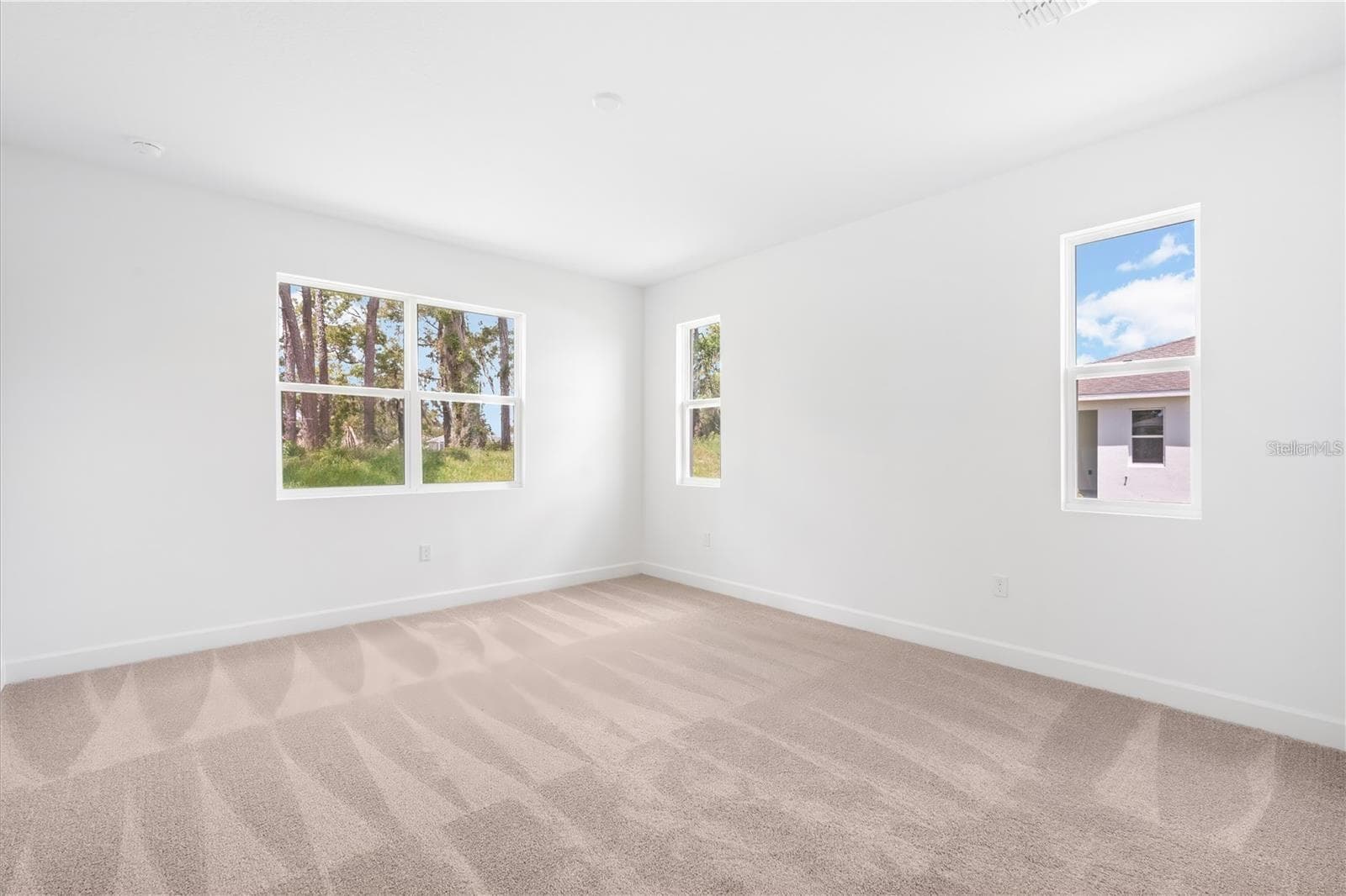 Single Family Residence at 9109 PLAYERS, WEEKI WACHEE, photo 20 of 31