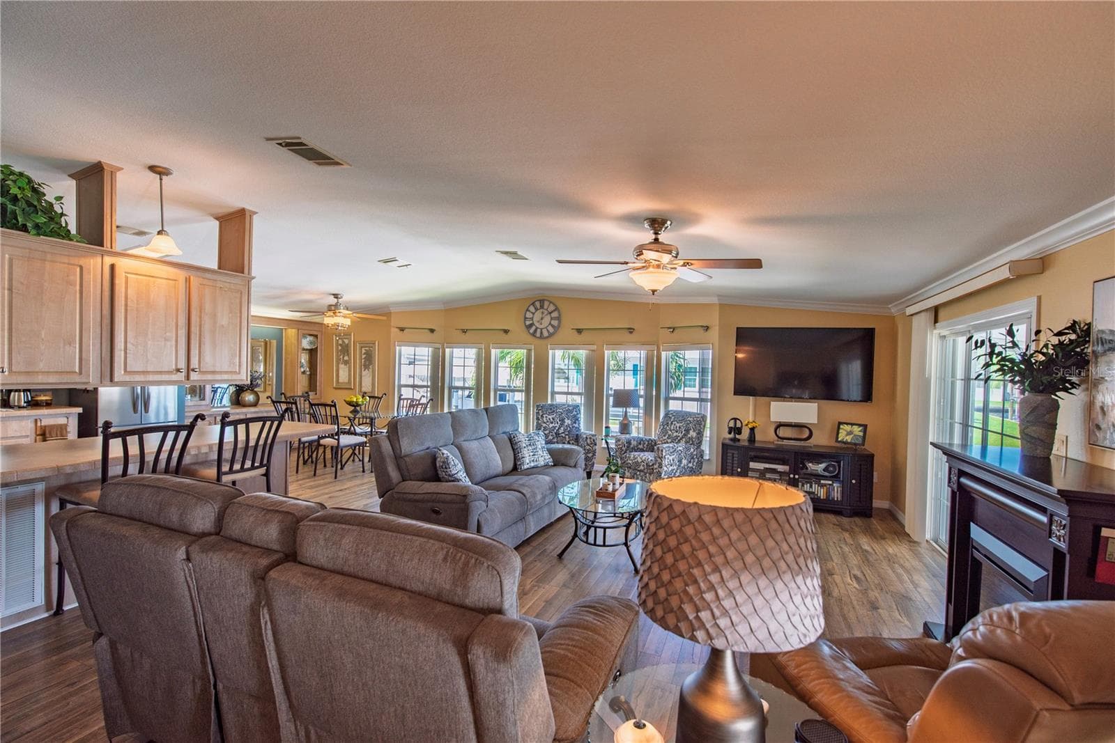 Living Area - 35 EMDEN CIR, PUNTA GORDA