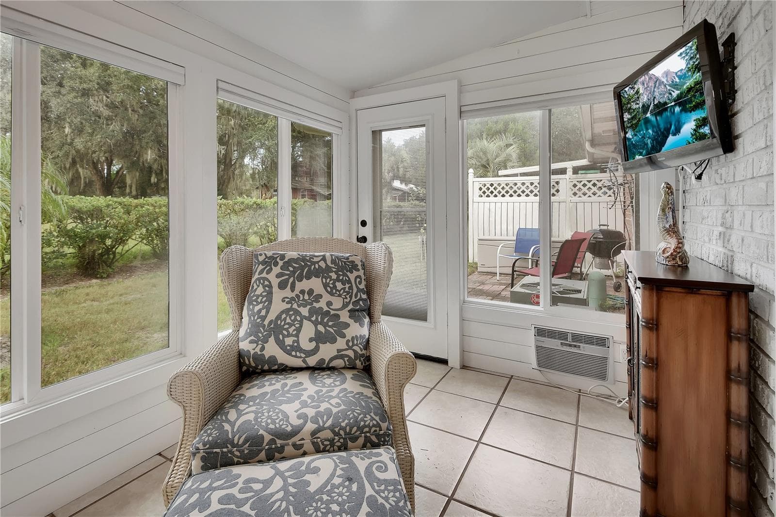 Condominium at 7 FAIRWAY CT #7, DELAND, photo 12 of 32