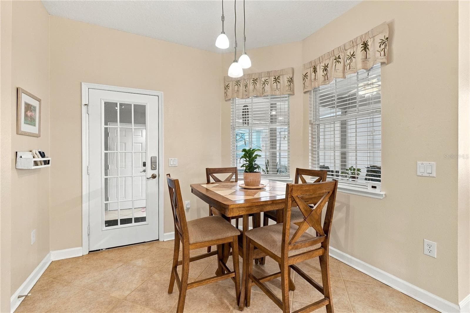 Single Family Residence at 14151 CHICORA CROSSING BLVD, ORLANDO, photo 13 of 60