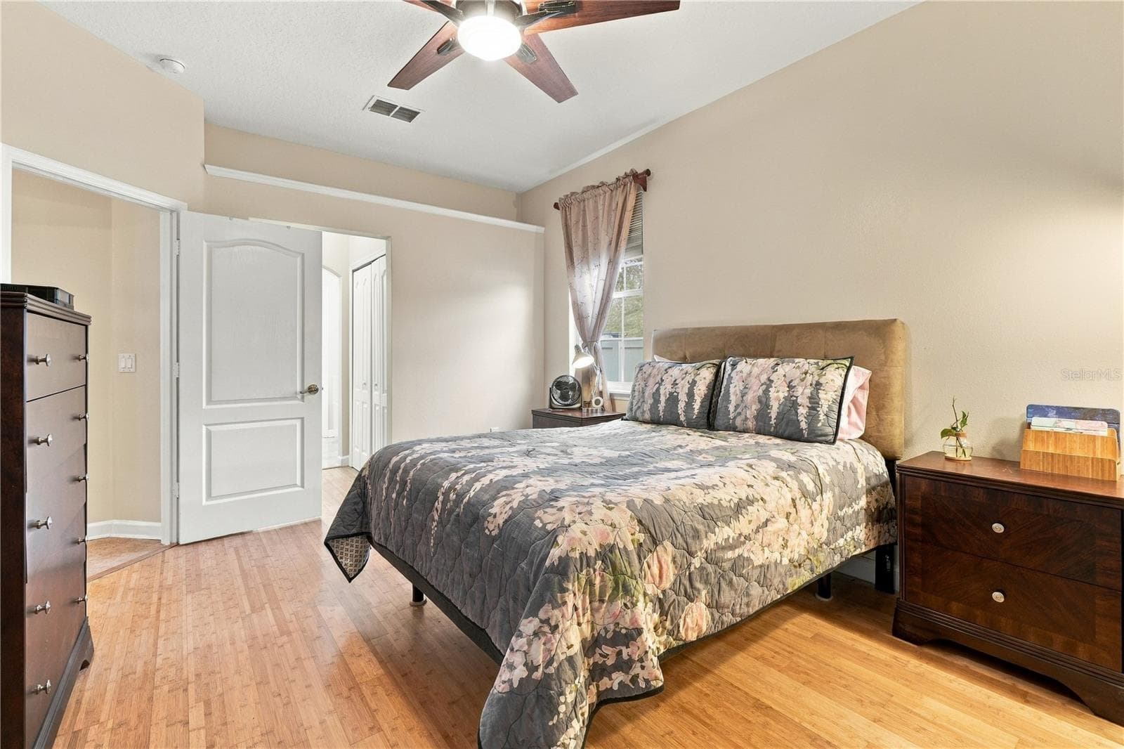 Single Family Residence at 14151 CHICORA CROSSING BLVD, ORLANDO, photo 16 of 60