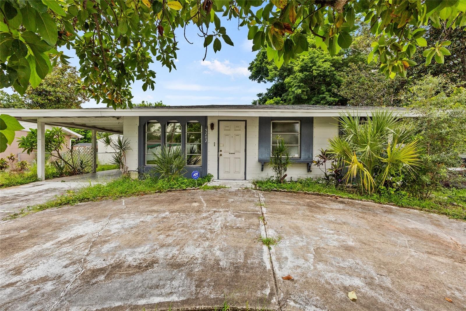 Single Family Residence at 5202 19TH ST W, BRADENTON, photo 4 of 51