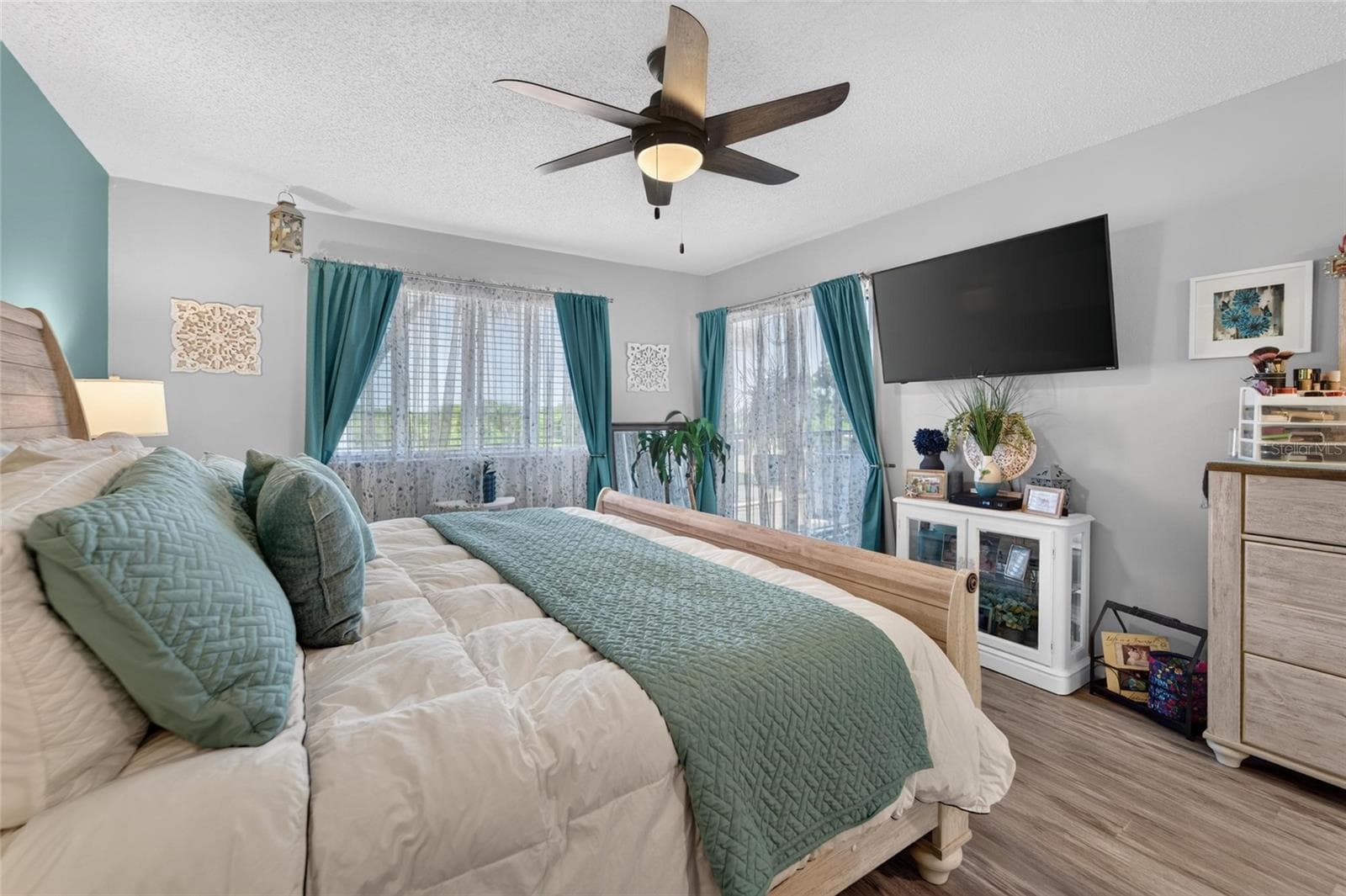 Condominium at 19029 US HIGHWAY 19 N #9-202, CLEARWATER, photo 31 of 57