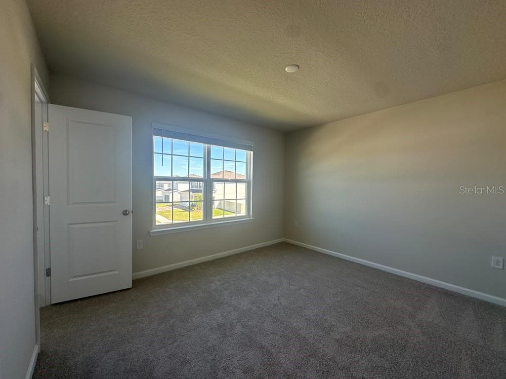 Townhouse at 647 HIGHFALLS AVE, DEBARY, photo 9 of 22
