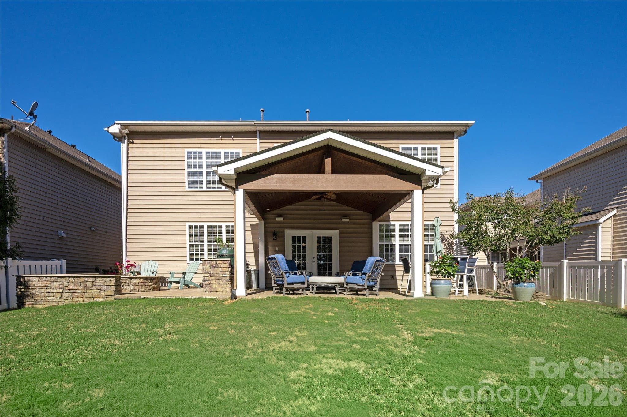 Covered back porch perfect for entertaining - 6107 Cactus Valley Road, Charlotte