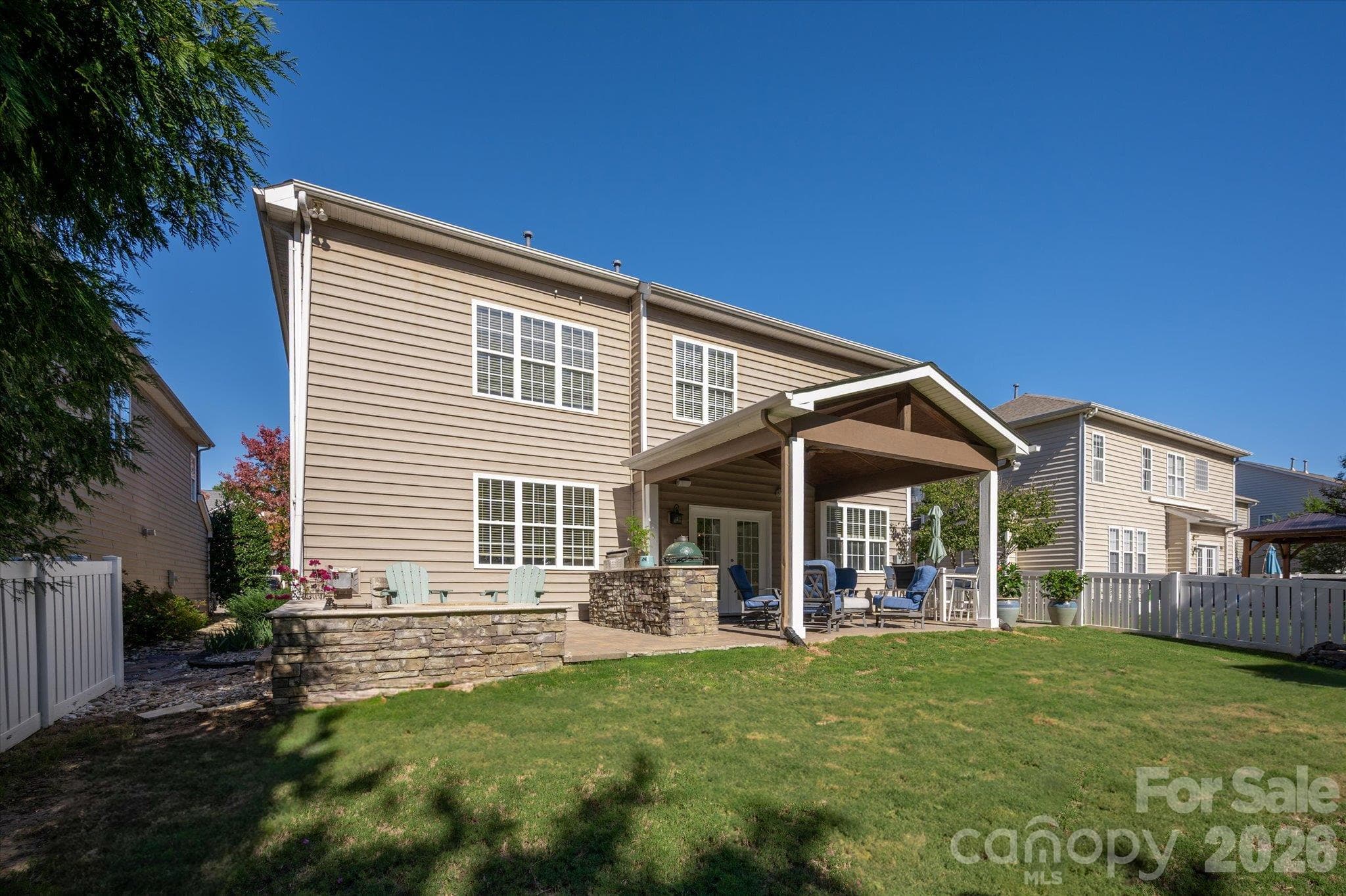 Single Family Residence at 6107 Cactus Valley Road, Charlotte, photo 5 of 12