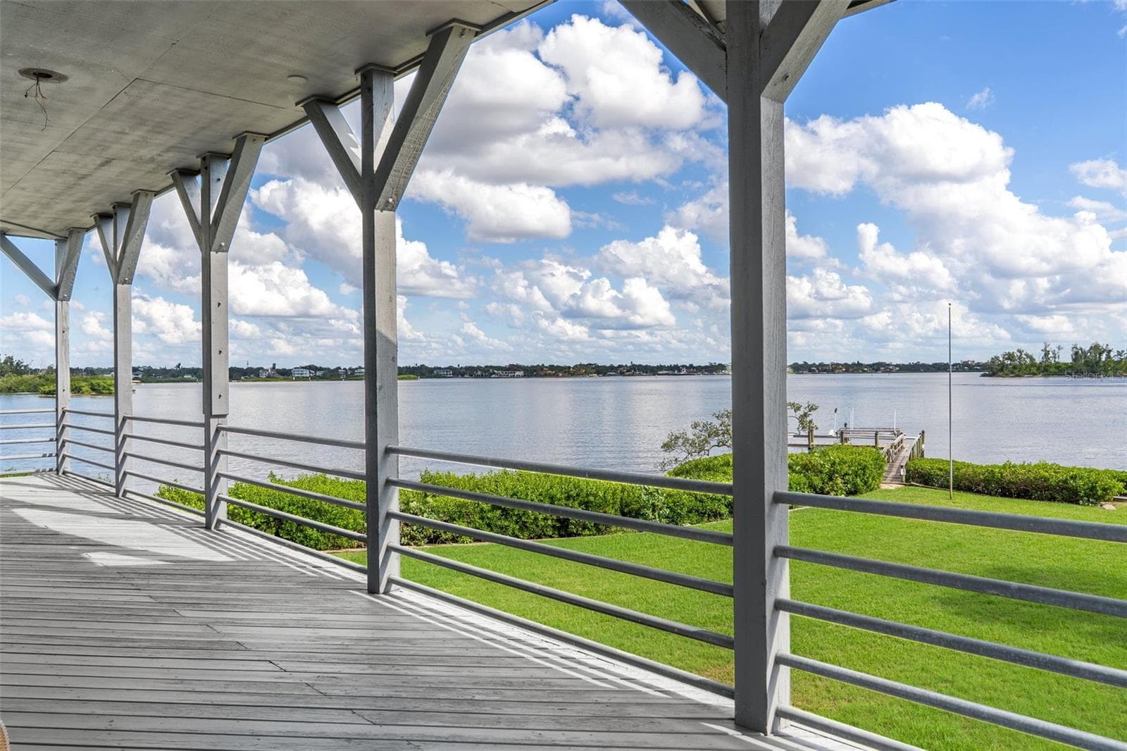 Single Family Residence at 4196 ROBERTS POINT CIR, SARASOTA, photo 24 of 79