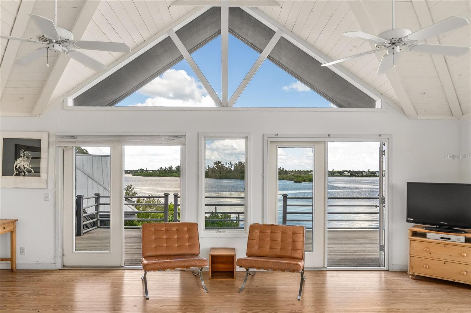 Single Family Residence at 4196 ROBERTS POINT CIR, SARASOTA, photo 32 of 79