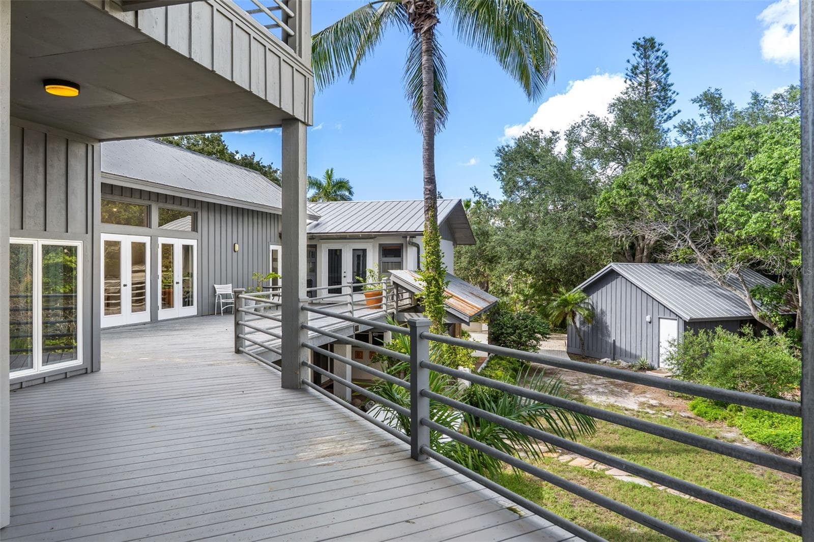 Single Family Residence at 4196 ROBERTS POINT CIR, SARASOTA, photo 34 of 79