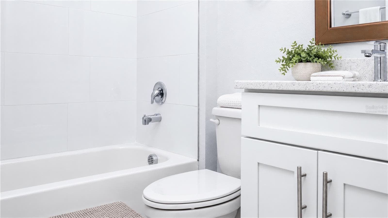 Virtually staged - 2916 WINLOCK AVE, DELTONA