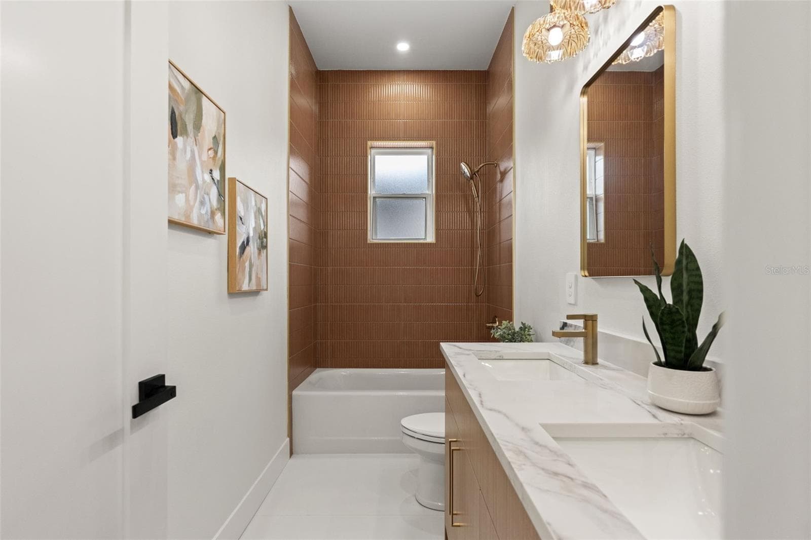 secondary upstairs bath - 10144 HODSON PL, SEMINOLE