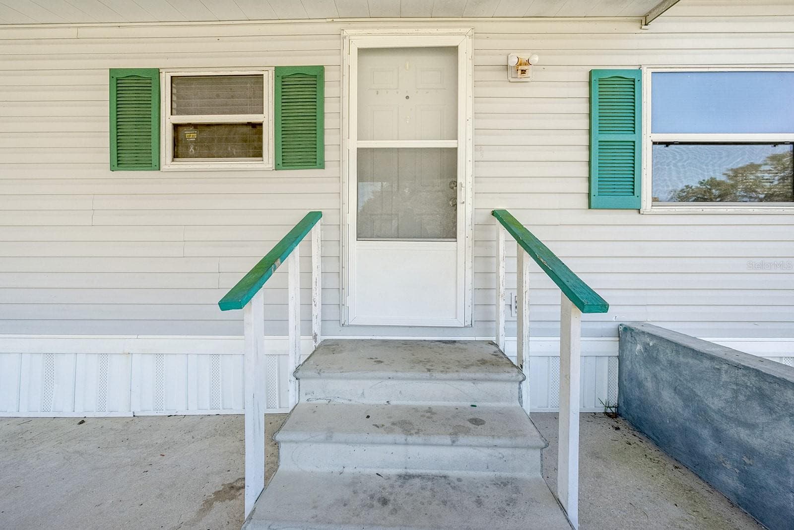 Mobile Home at 1690 NE 134TH ST, TRENTON, photo 6 of 41