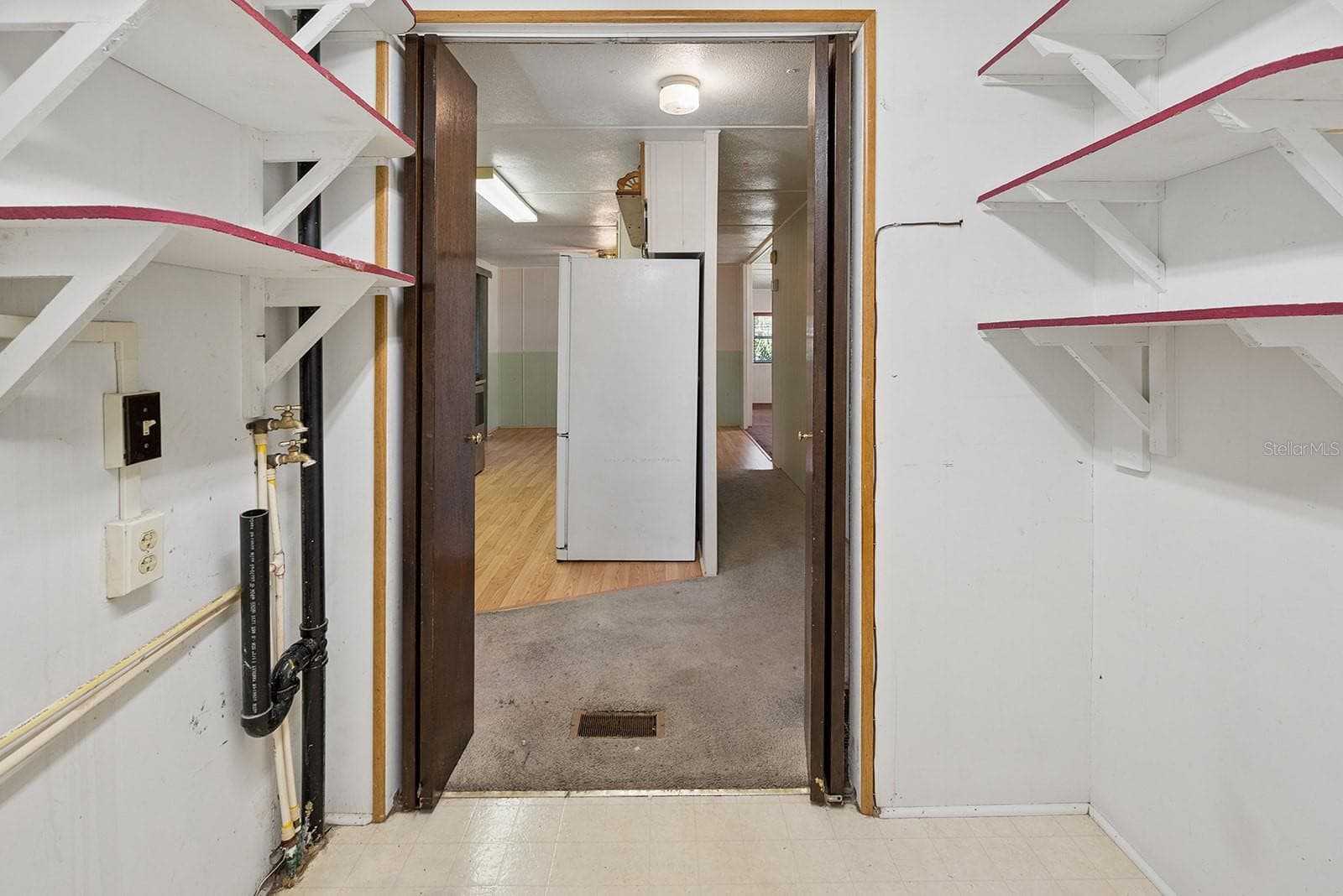 Mobile Home at 1690 NE 134TH ST, TRENTON, photo 24 of 41